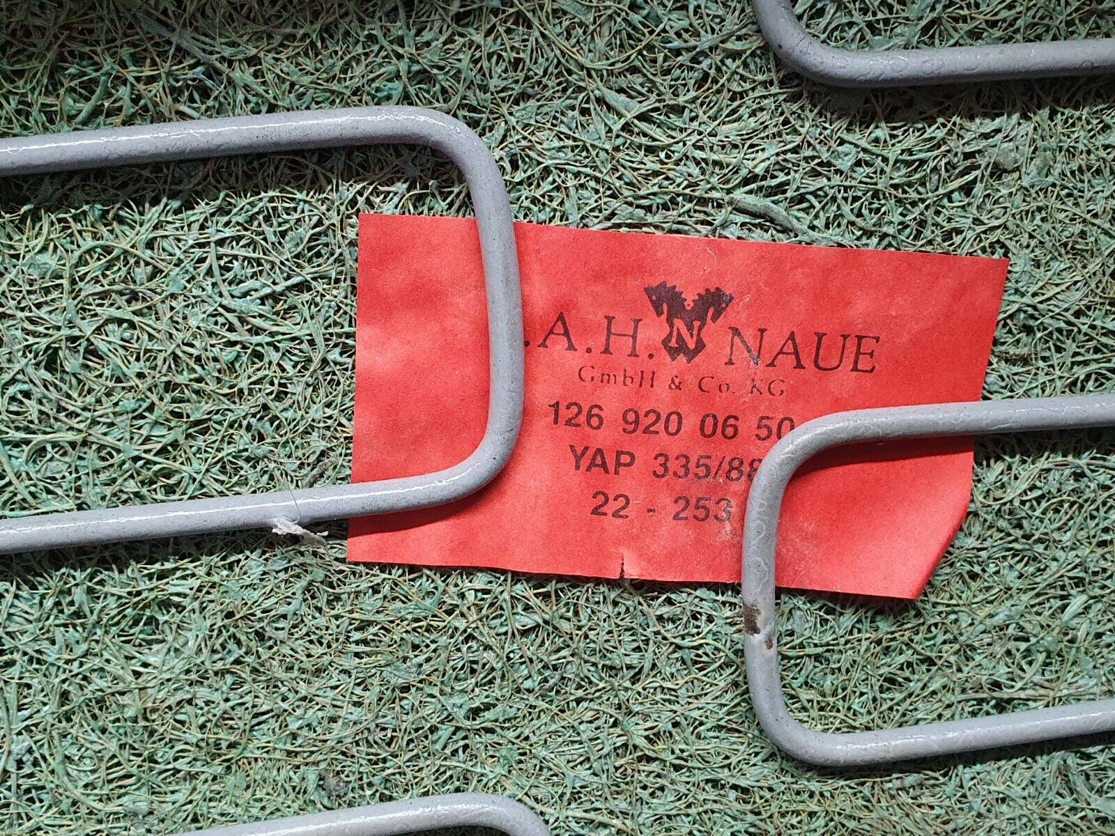 41135 Mercedes-Benz W126 300SE Rear Seat Beige 1269200650