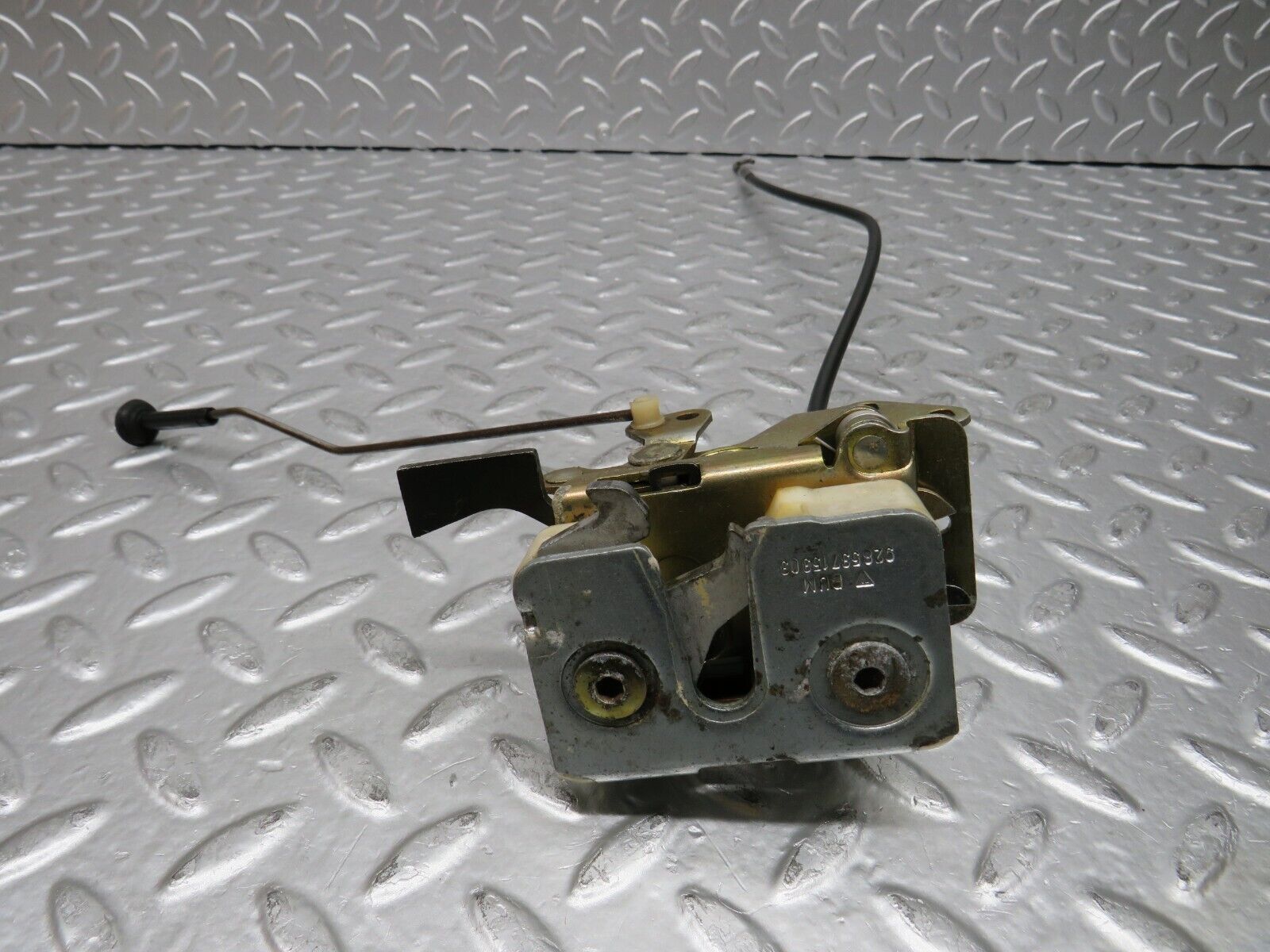 30103 Porsche 924 Left Door Lock Mechanism 92753705306 92853715303