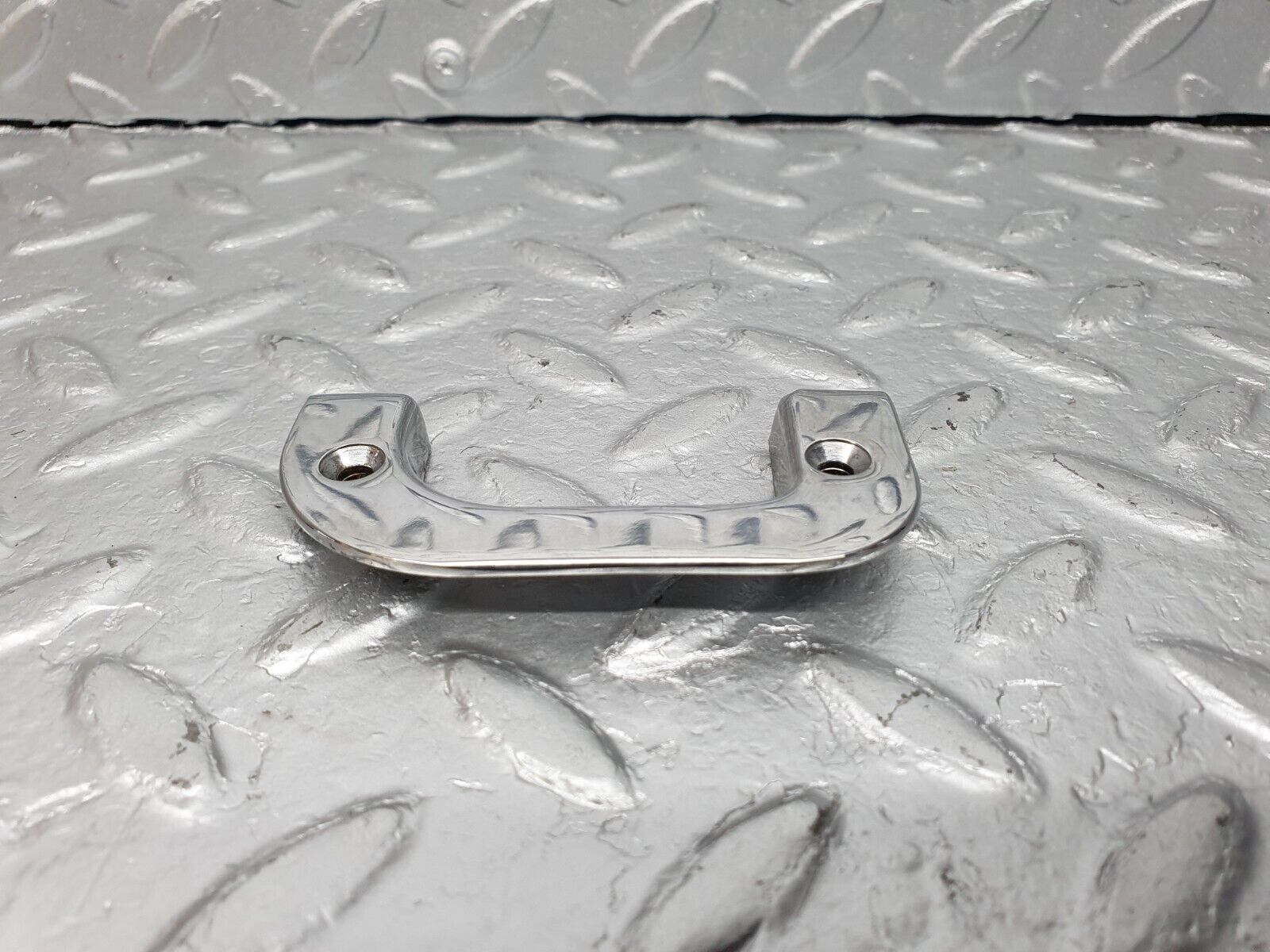 40895 Mercedes-Benz W126 300SE Interior Chrome Door Latch Trim Right 1237230224