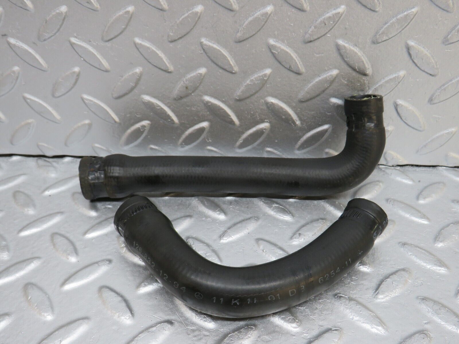 37024 Mercedes-Benz C126 420SEC Coupe Heater Hose Pipe 1268320394 1268321294