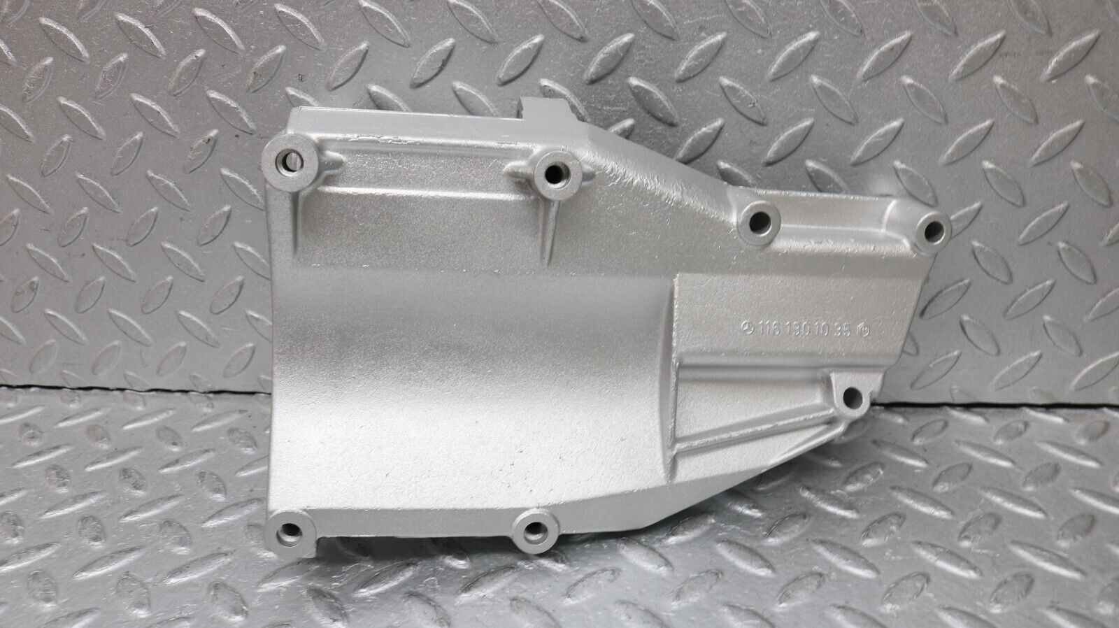 37240 Mercedes-Benz C126 420SEC Coupe Air Conditioning Compressor Bracket 1161301035