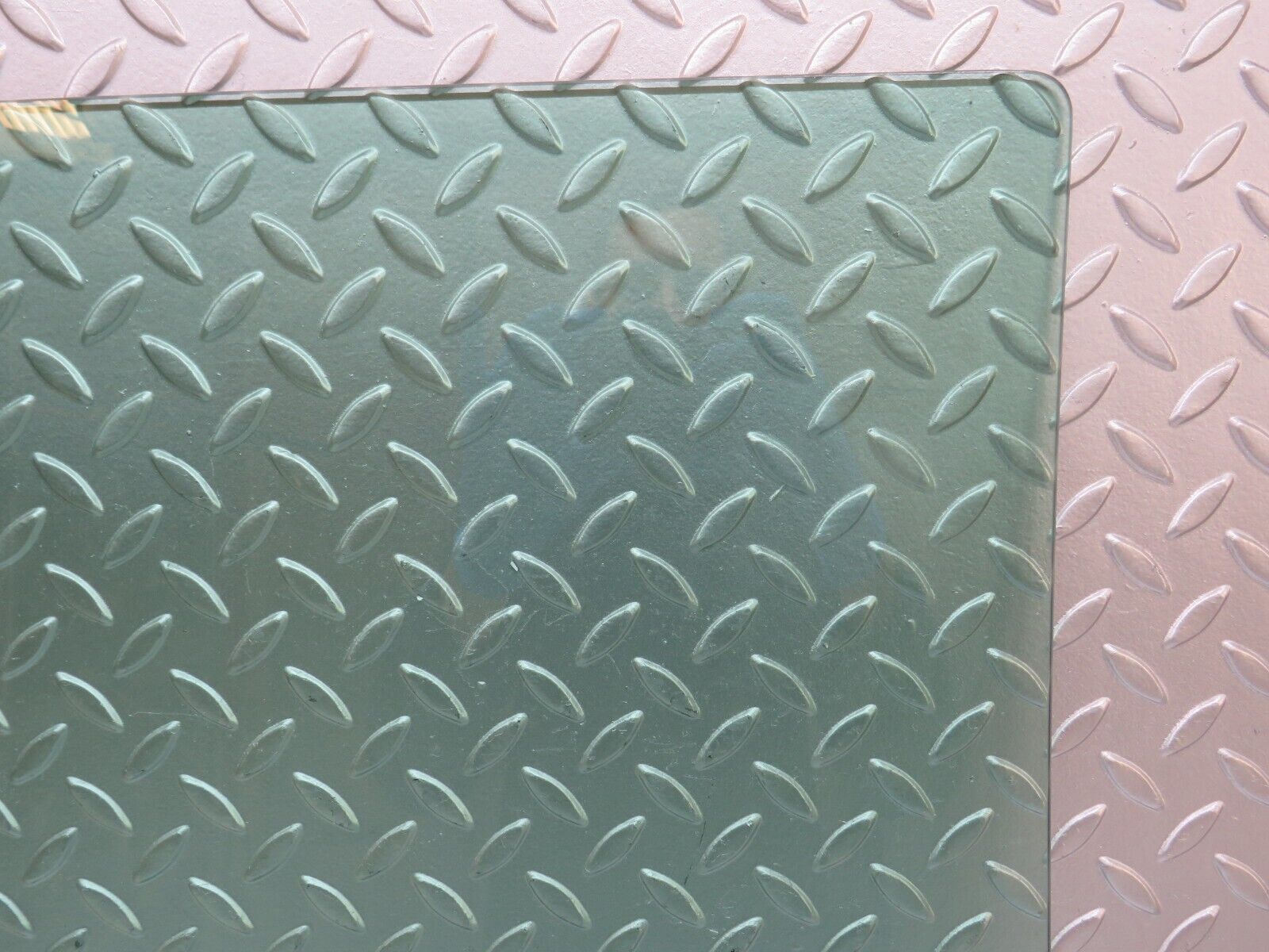 27635 Mercedes-Benz S124 300TE Wagon Rear Right Door Window Glass