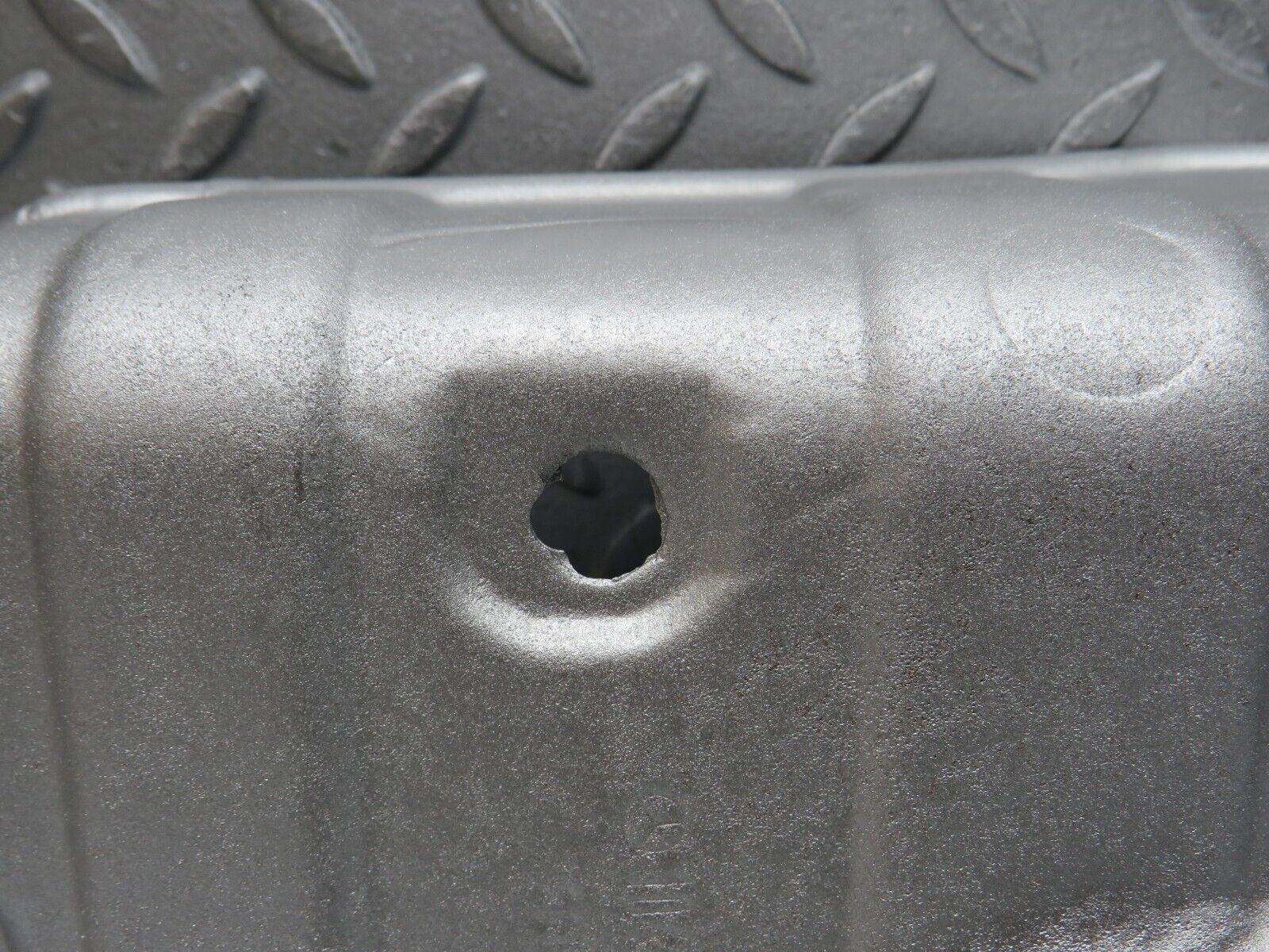 38133 Mercedes-Benz A124 320E Cabriolet Exhaust Manifold Heat Shield 1041421220