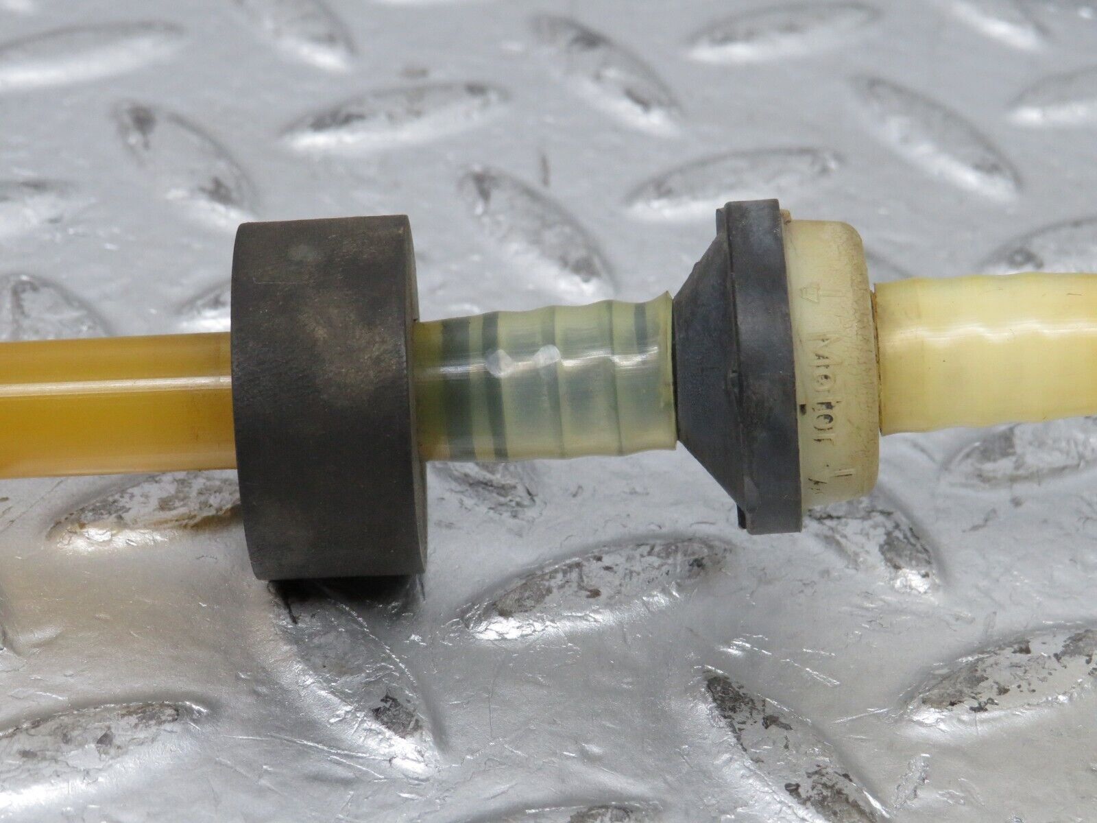 32111 Mercedes-Benz W123 230E Brake Servo Vacuum Pipe