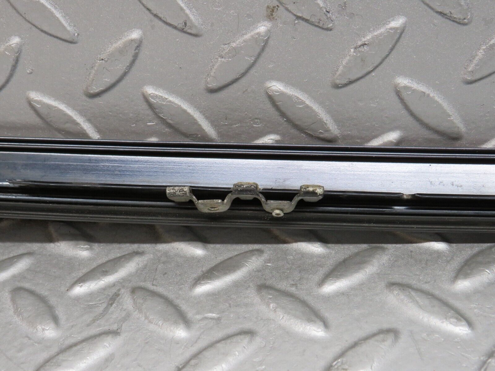 37896 Mercedes-Benz A124 320E Cabriolet A Pillar Exterior Moulding Trim Right