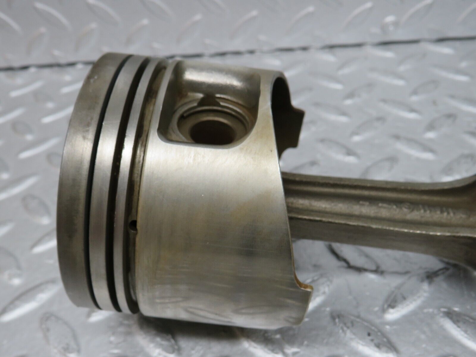 37133 Mercedes-Benz C126 420SEC Coupe Piston With Connecting Rod 92.005 mm