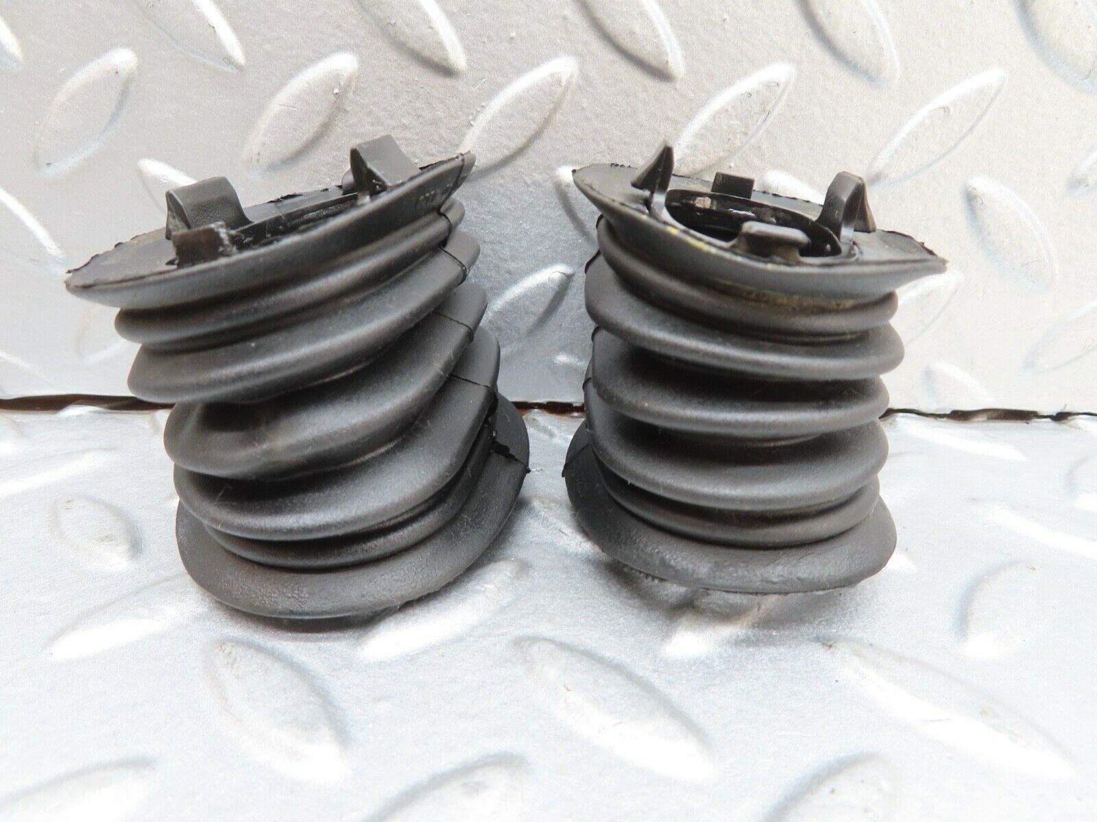 17433 Mercedes-Benz R129 300SL Coupe Front Door Wire Protector Rubber