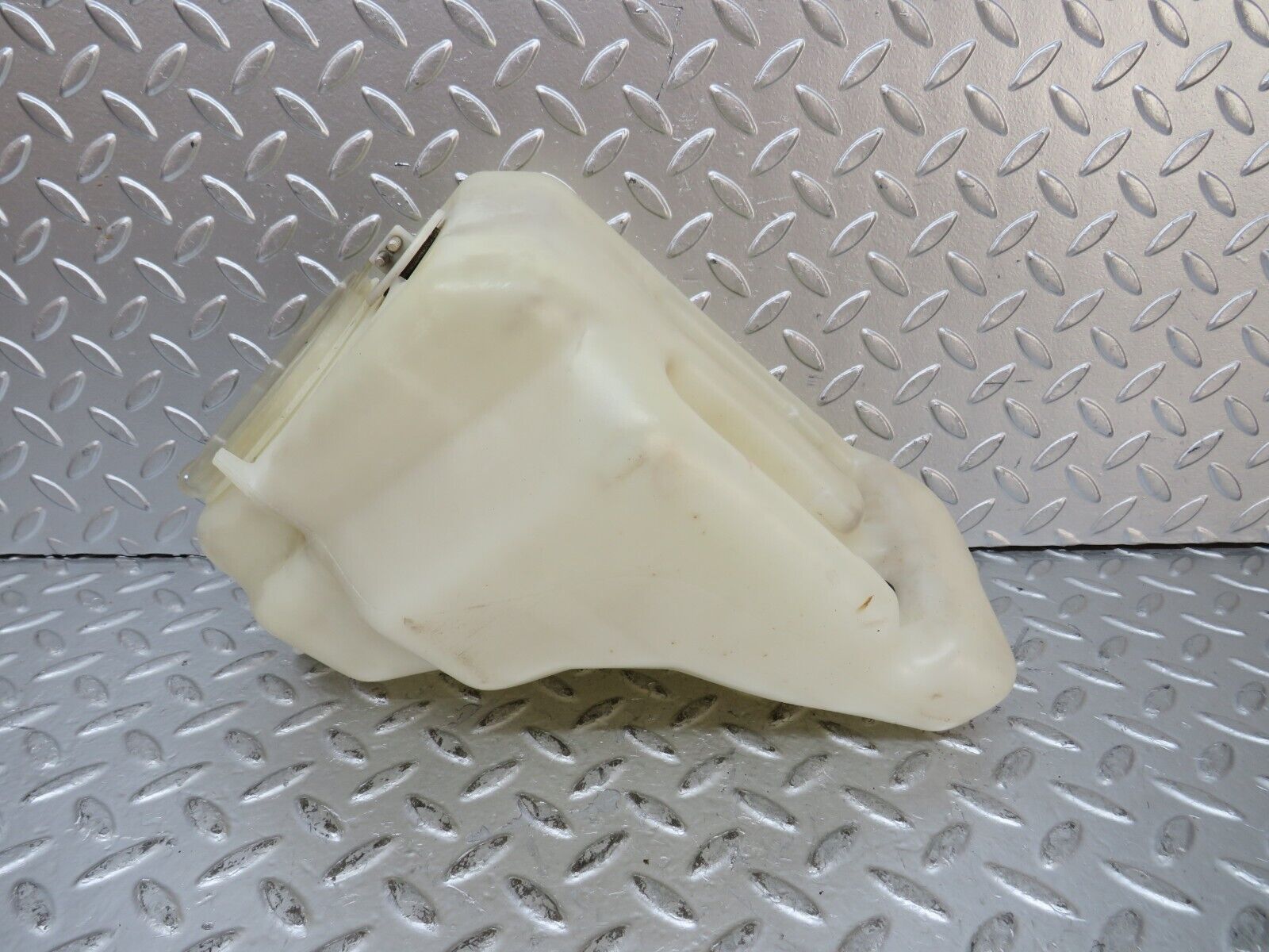 26443 Mercedes-Benz C124 220CE Windscreen Washer Fluid Reservoir 1248691020