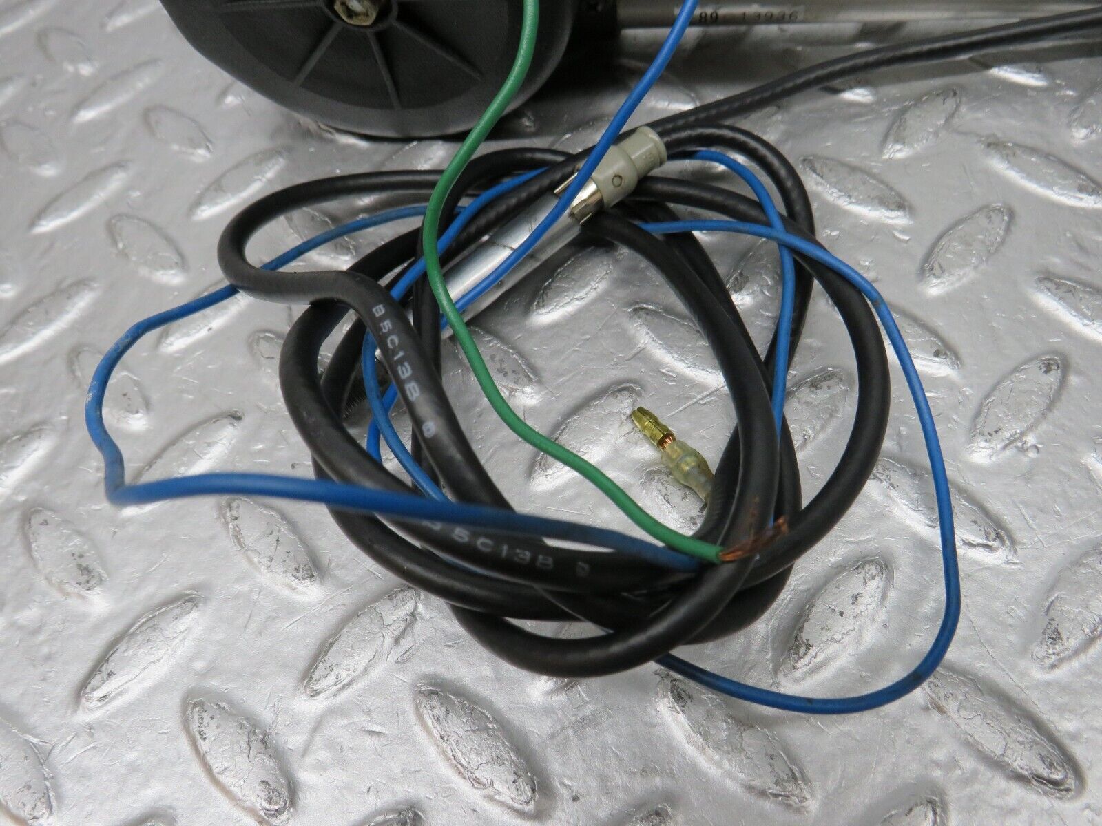 34368 Mercedes-Benz C126 380SEC Coupe Electric Antenna