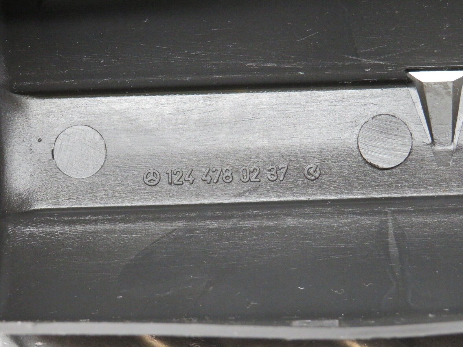 31226 Mercedes-Benz S124 220TE Wagon Fuel Pump Cover 1244780237