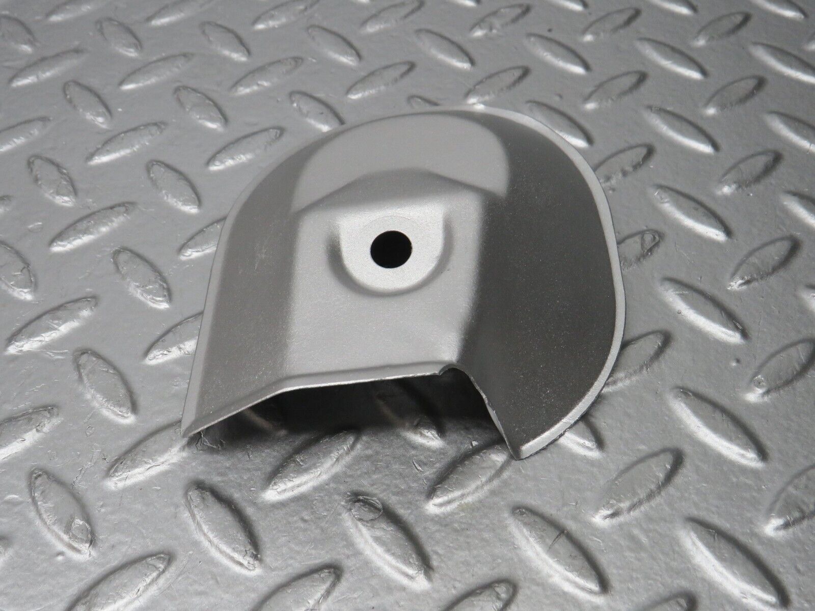 30904 Mercedes-Benz W201 190E 2.0L Engine Mount Bracket Heat Shield