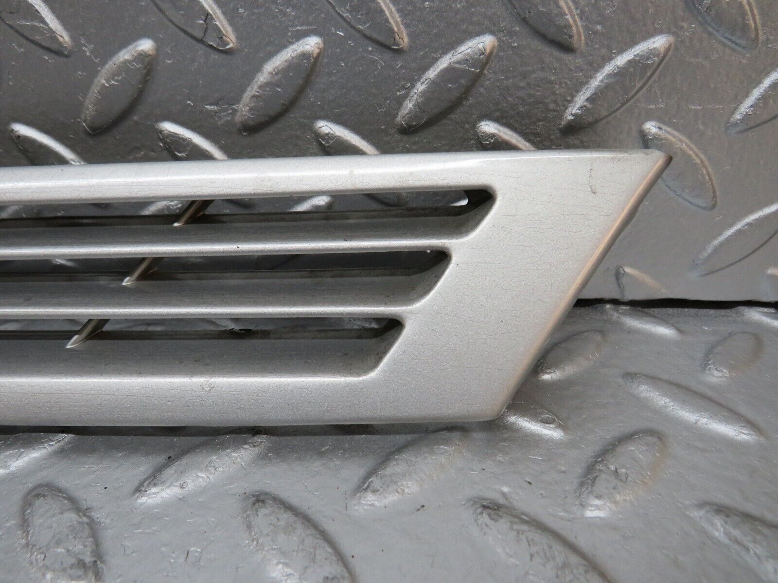 31724 Mercedes-Benz W201 190LE 1.8L C Pillar Exterior Cover Right Side 2016980289