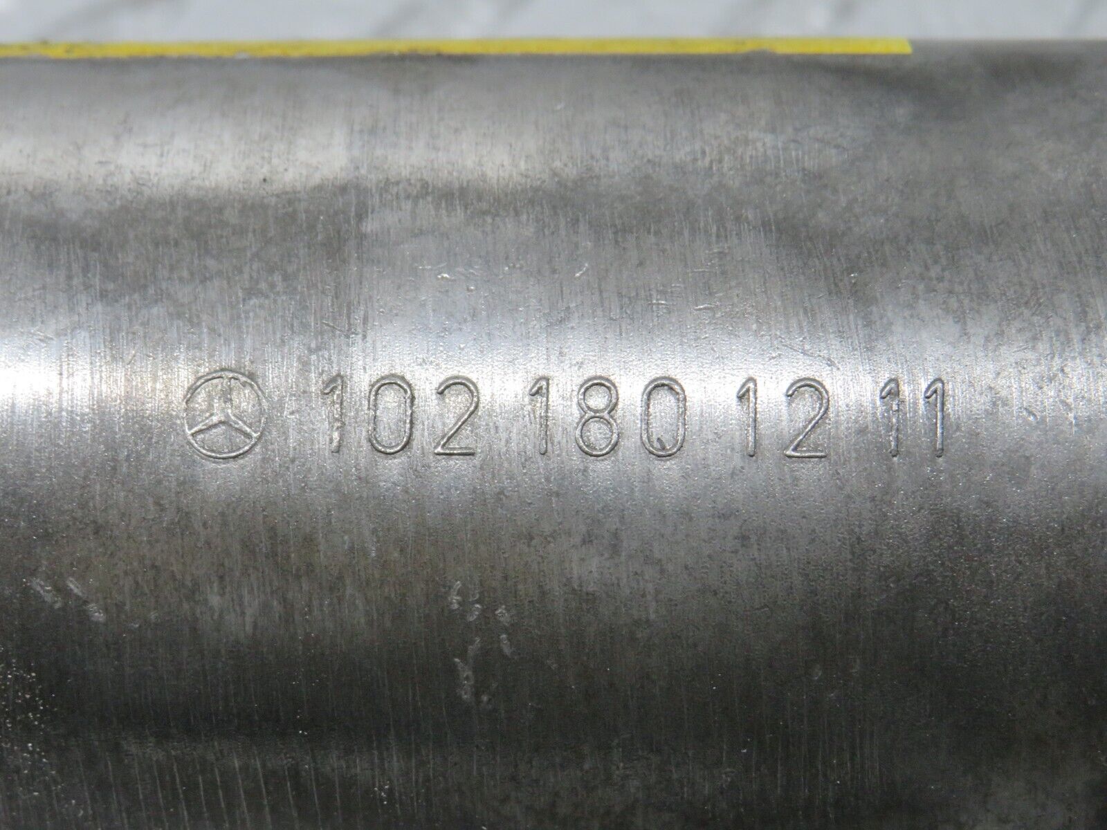 30823 Mercedes-Benz W201 190E 2.0L Oil Filter Housing 1021801211 1021840325