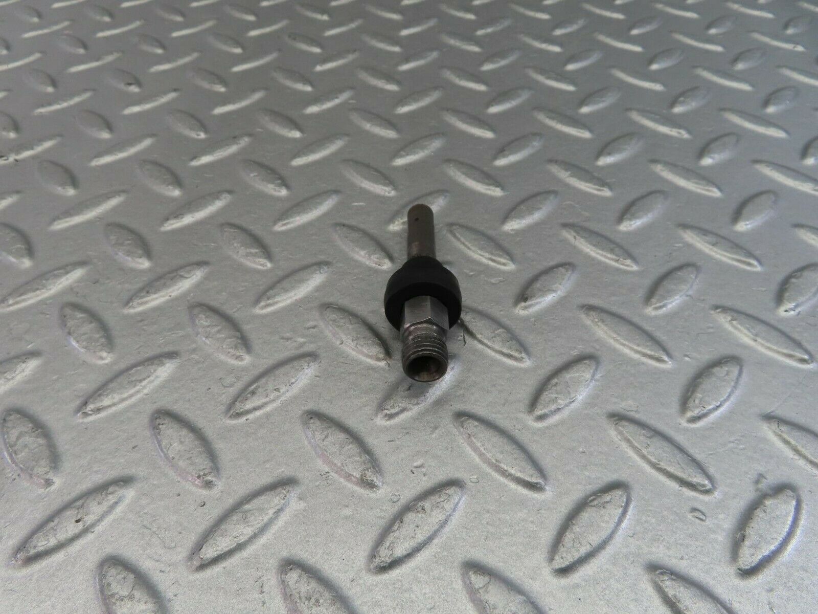 10044 Mercedes-Benz C123 230CE Coupe Fuel Injector Bosch 0437502010