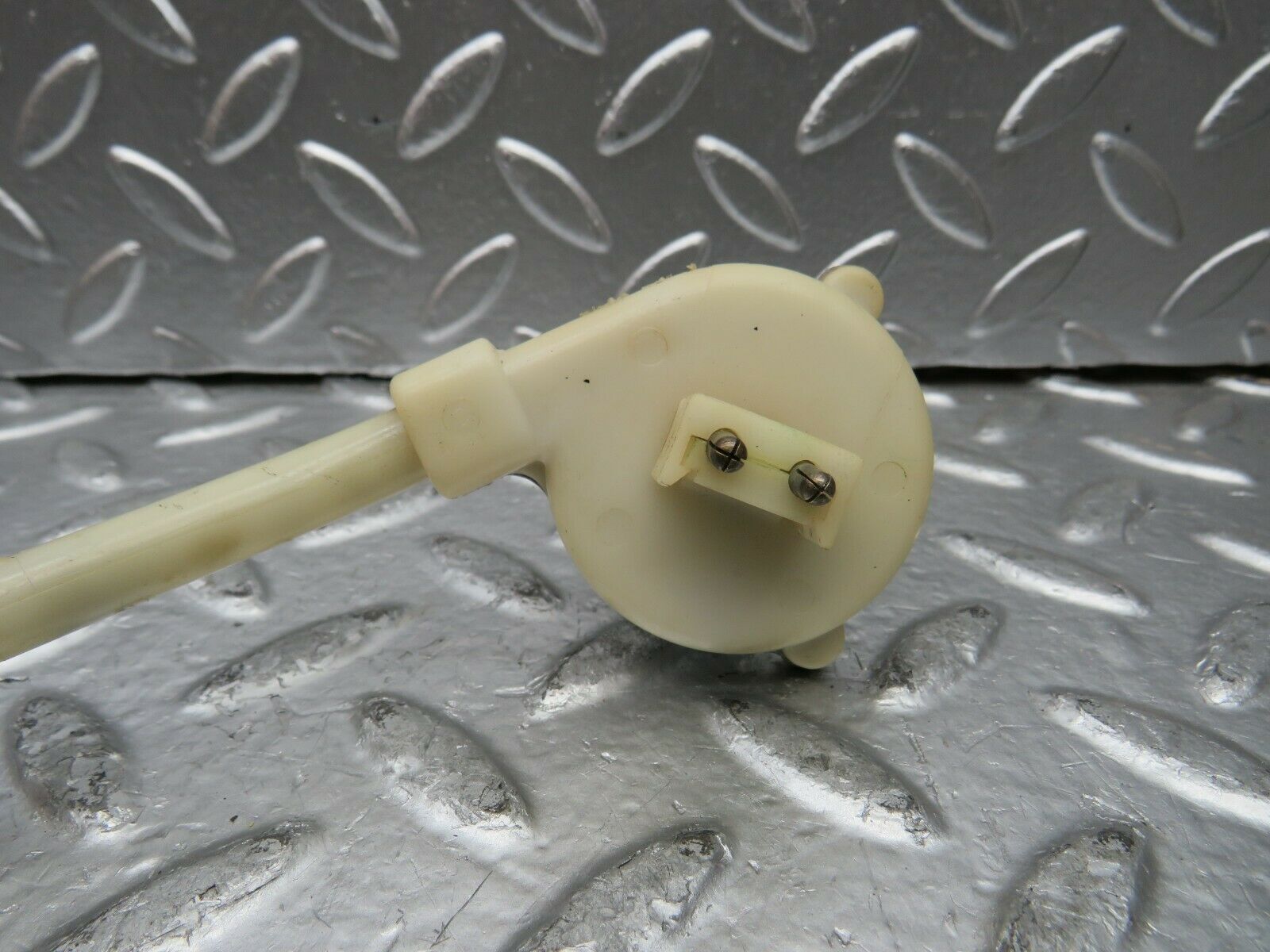 22971 Mercedes-Benz C123 230CE Coupe Heater Regulator 1238300485