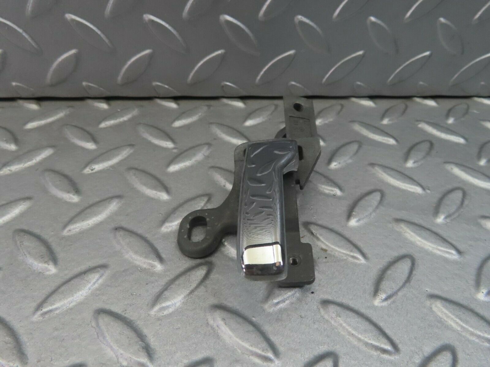 8277 Mercedes-Benz W123 Left Interior Door Handle 1237600161