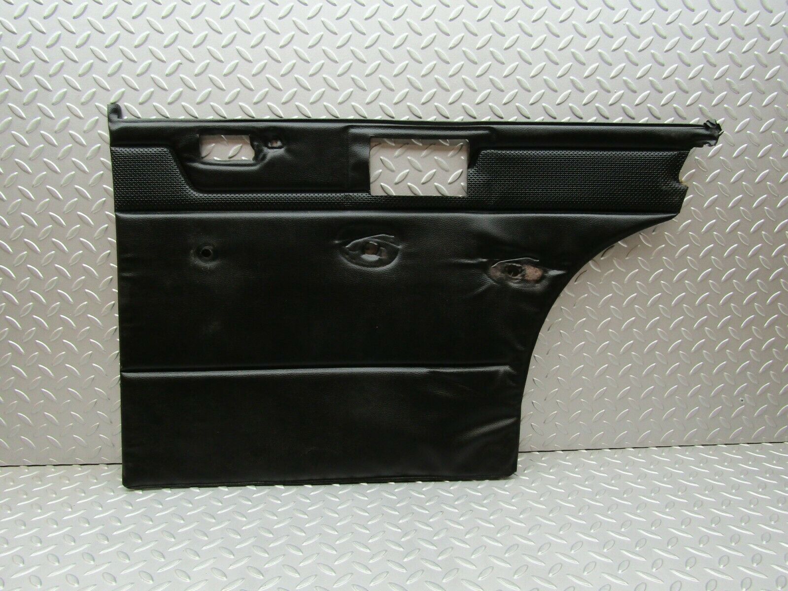 3267 Mercedes-Benz W115 220D Rear Right Door Card Black