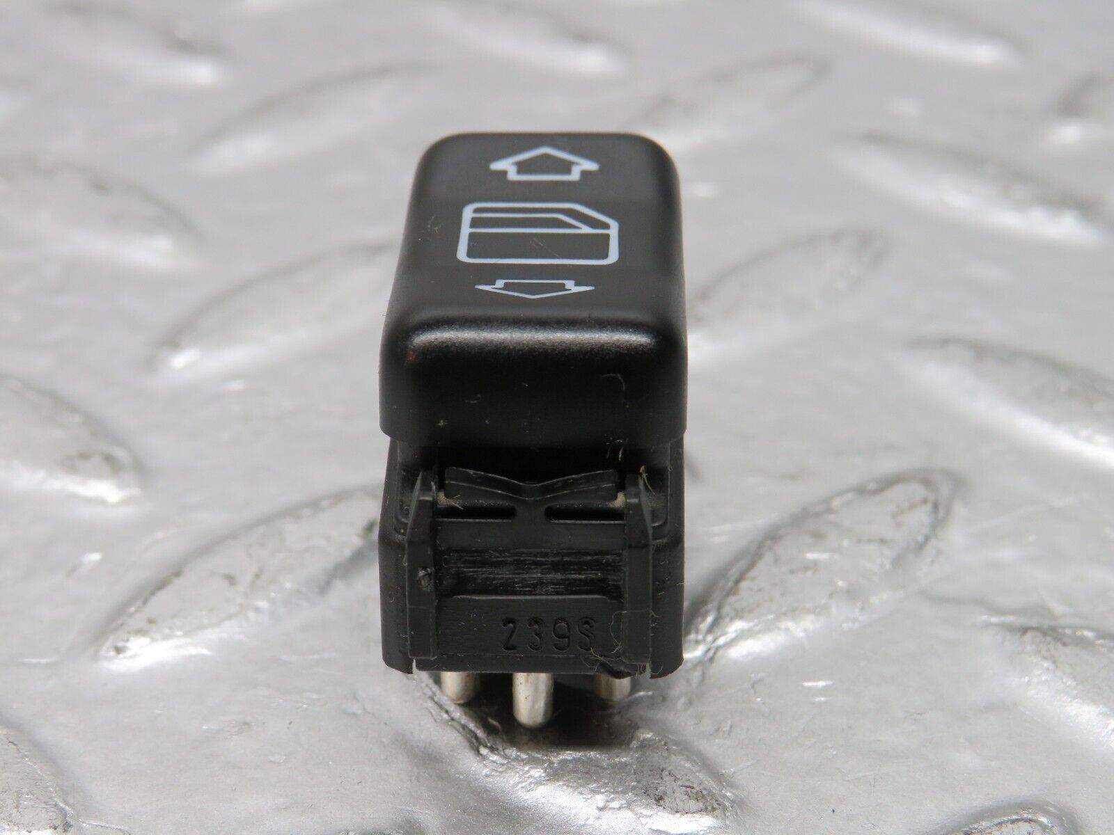 29534 Mercedes-Benz W124 230E Electric Window Switch Right 1248204710
