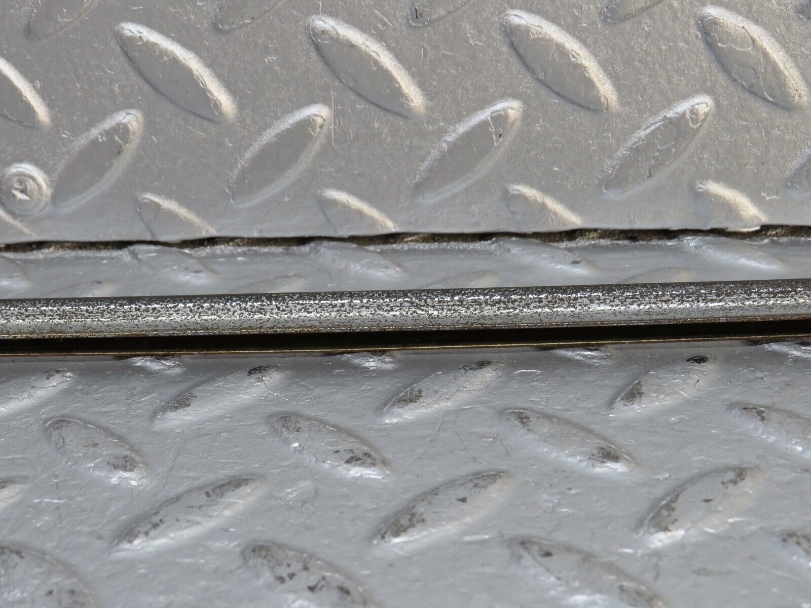 40489 Mercedes-Benz W110 230 Roof Chrome Trim Left Side