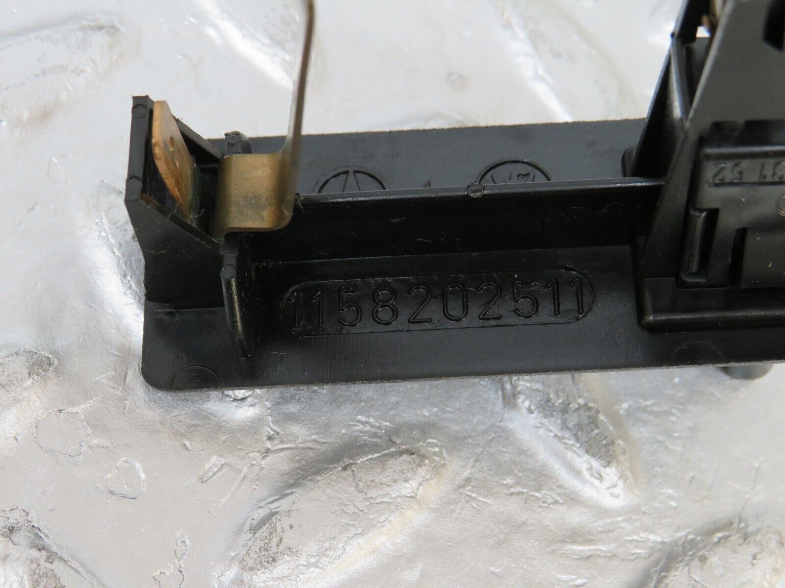 34308 Mercedes-Benz C126 380SEC Trunk Boot Light Switch 1158202511 0008213152