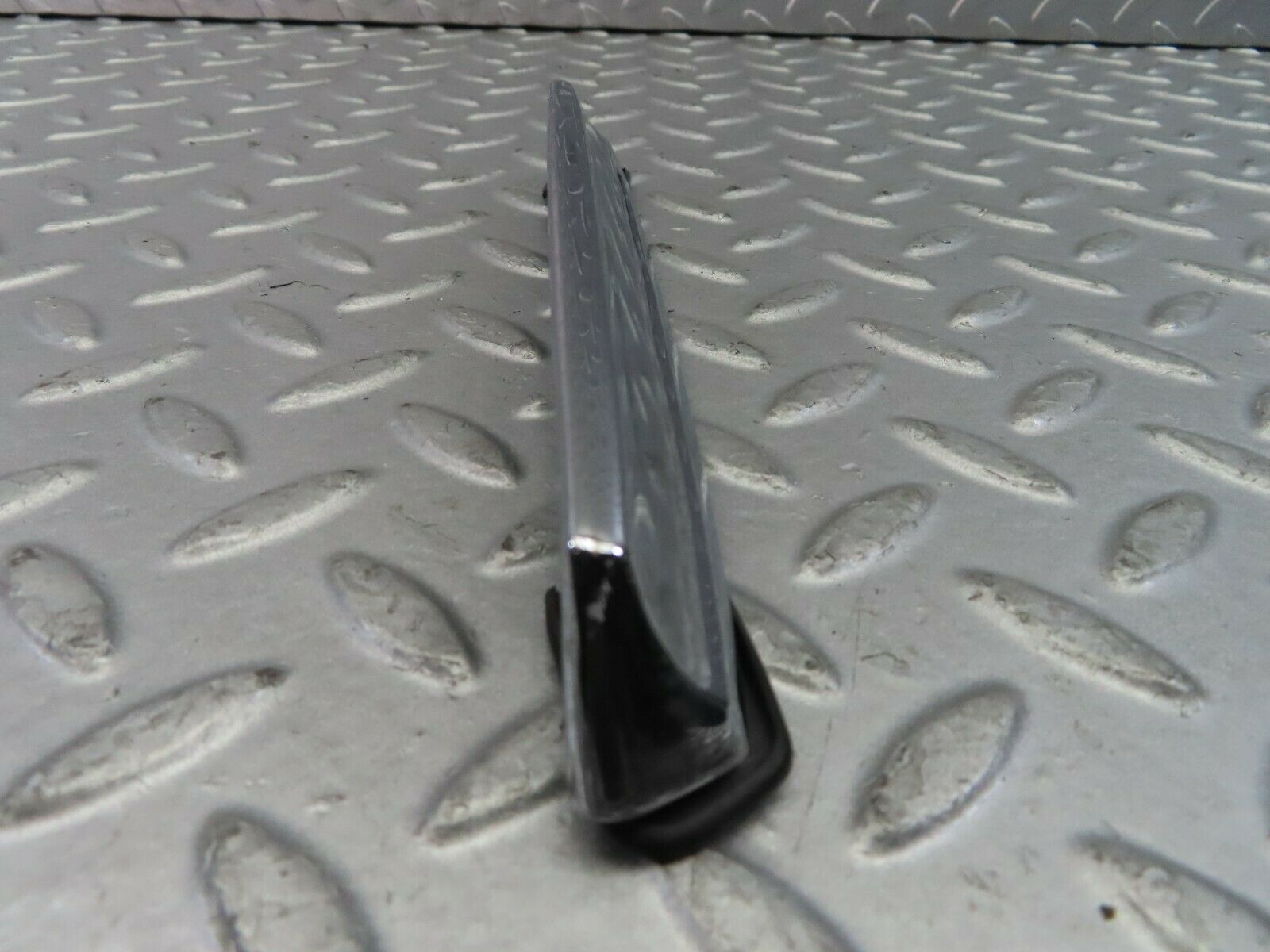 9218 Mercedes-Benz W115 Trunk Lid Chrome Handle 1157580002