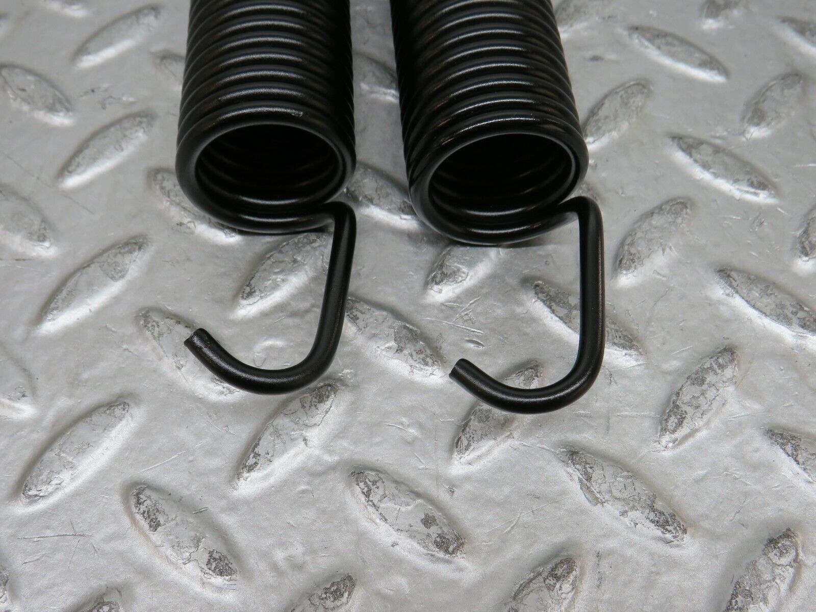 27910 Mercedes-Benz W123 280E Trunk Lid Hinge Spring Pair