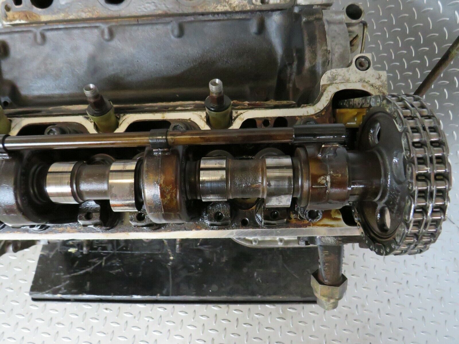 23426 Mercedes-Benz W116 350SE 8 Cylinder Petrol Engine 1160110801 M116.985