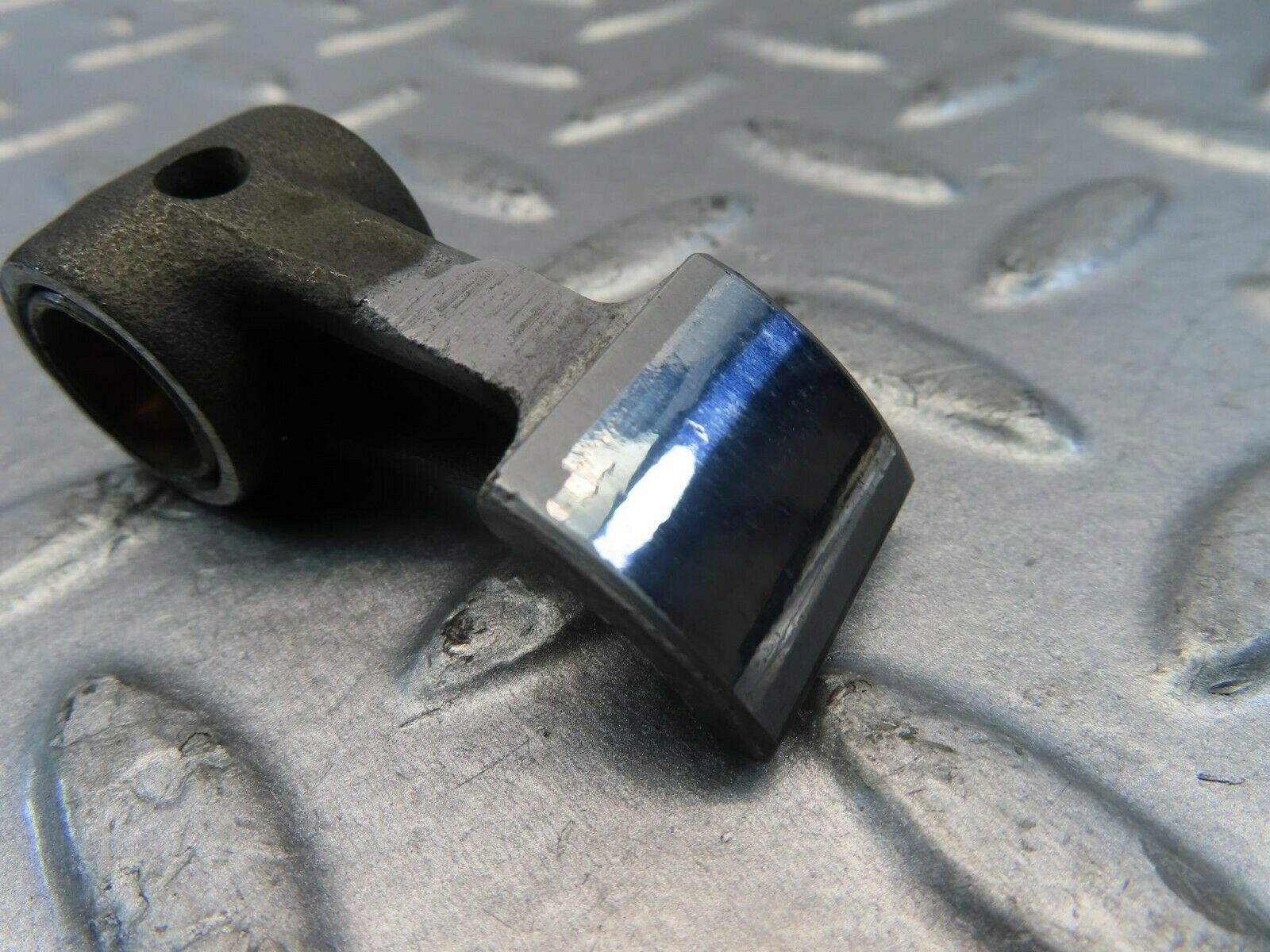 10973 Mercedes-Benz W115 220D Rocker Arm