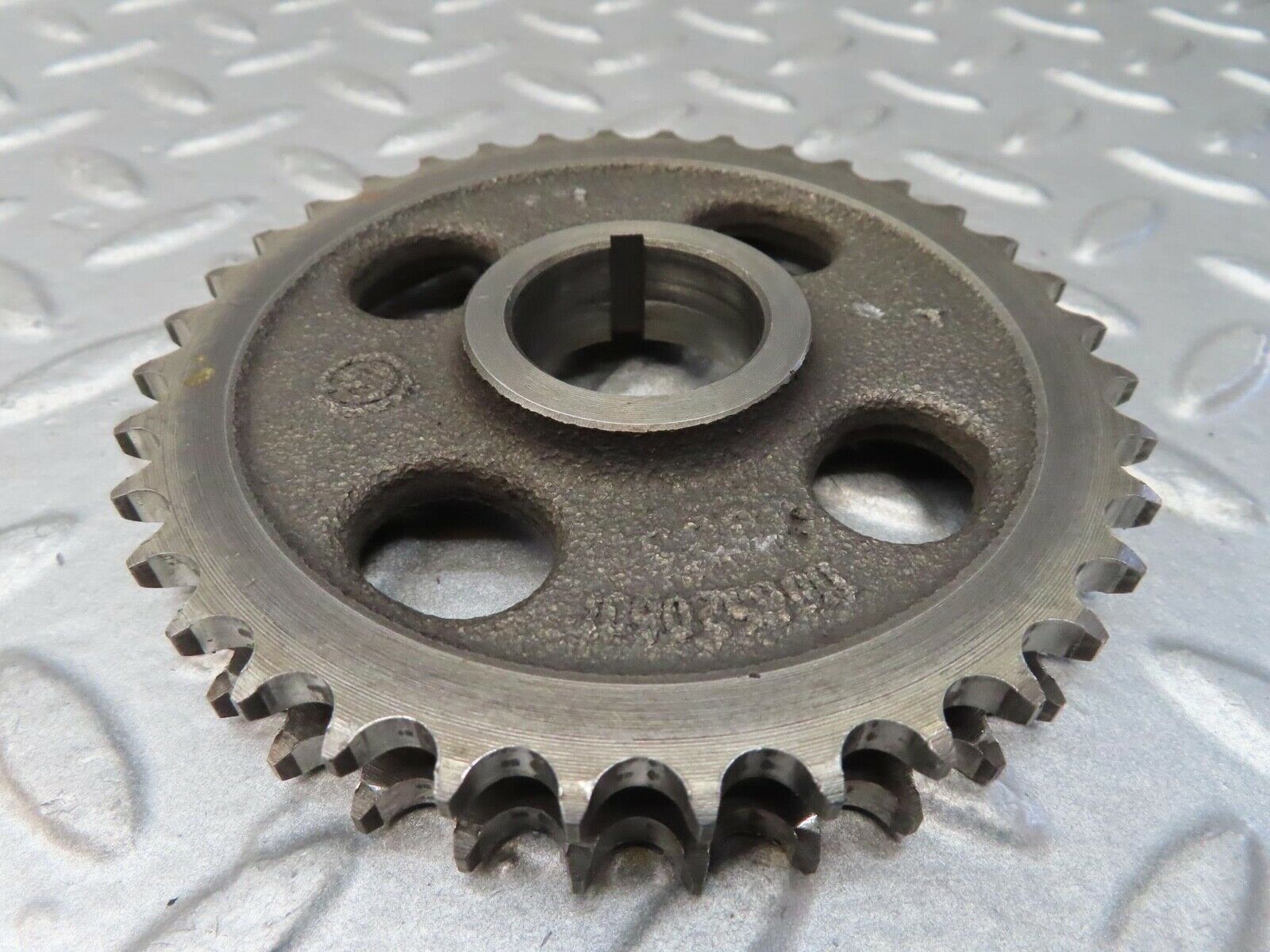 16559 Mercedes-Benz C107 350SLC Coupe Camshaft Timing Gear 1160520601