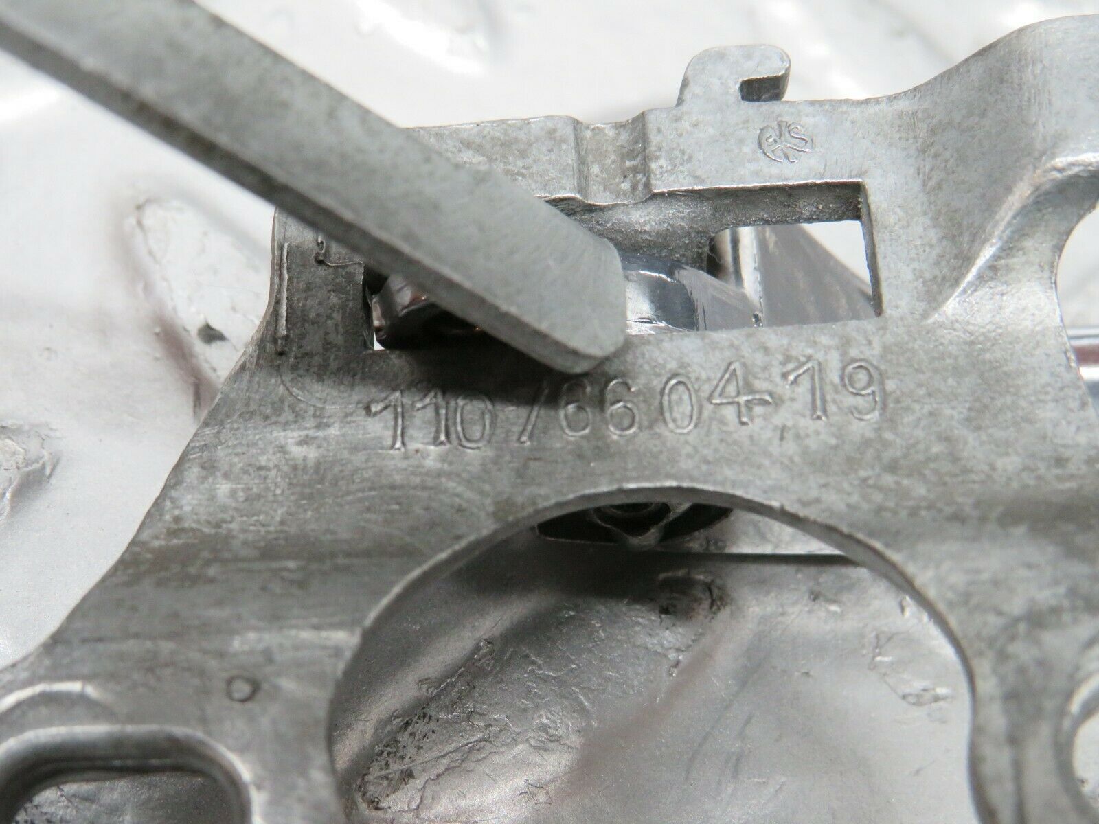 24467 Mercedes-Benz W108 Right Interior Door Handle 1107660419