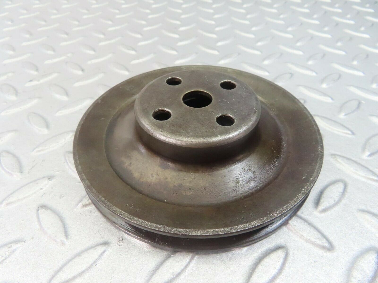 8348 Mercedes-Benz W108 Water Pump Pulley