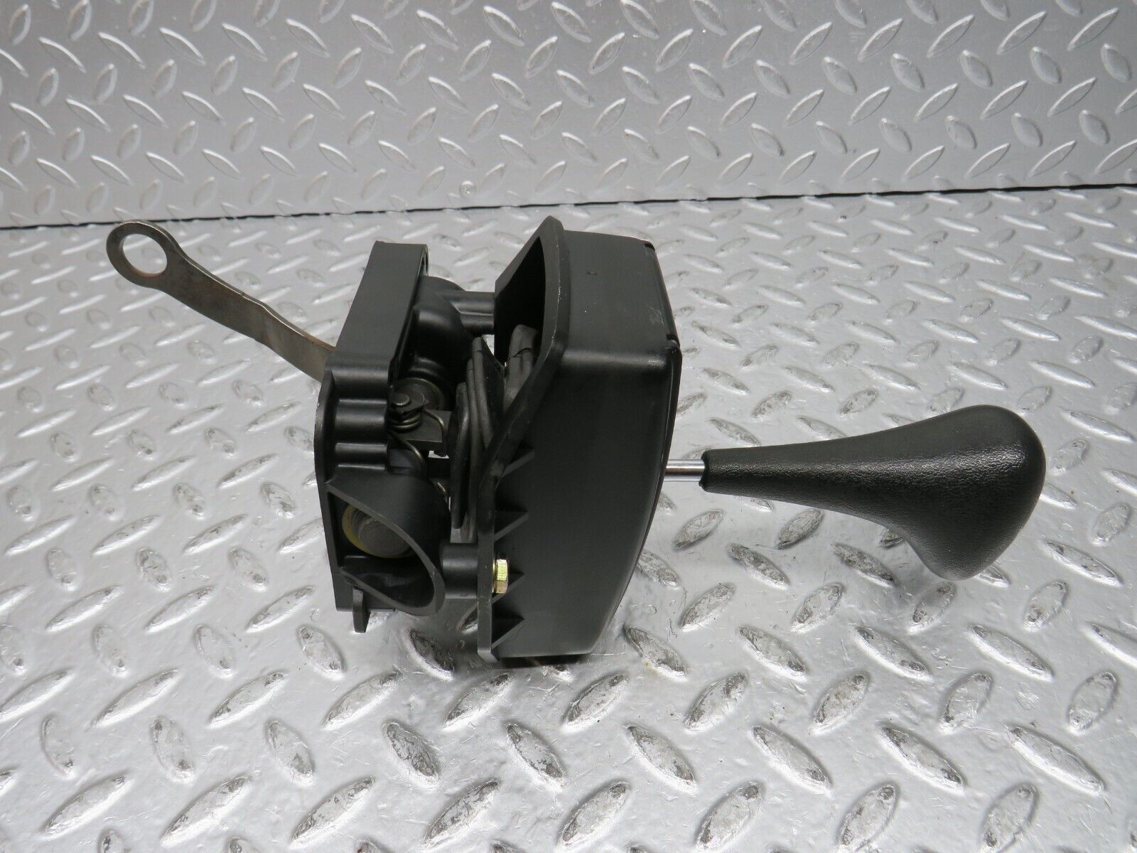 32001 Mercedes-Benz W123 230E Automatic Gear Shift Selector