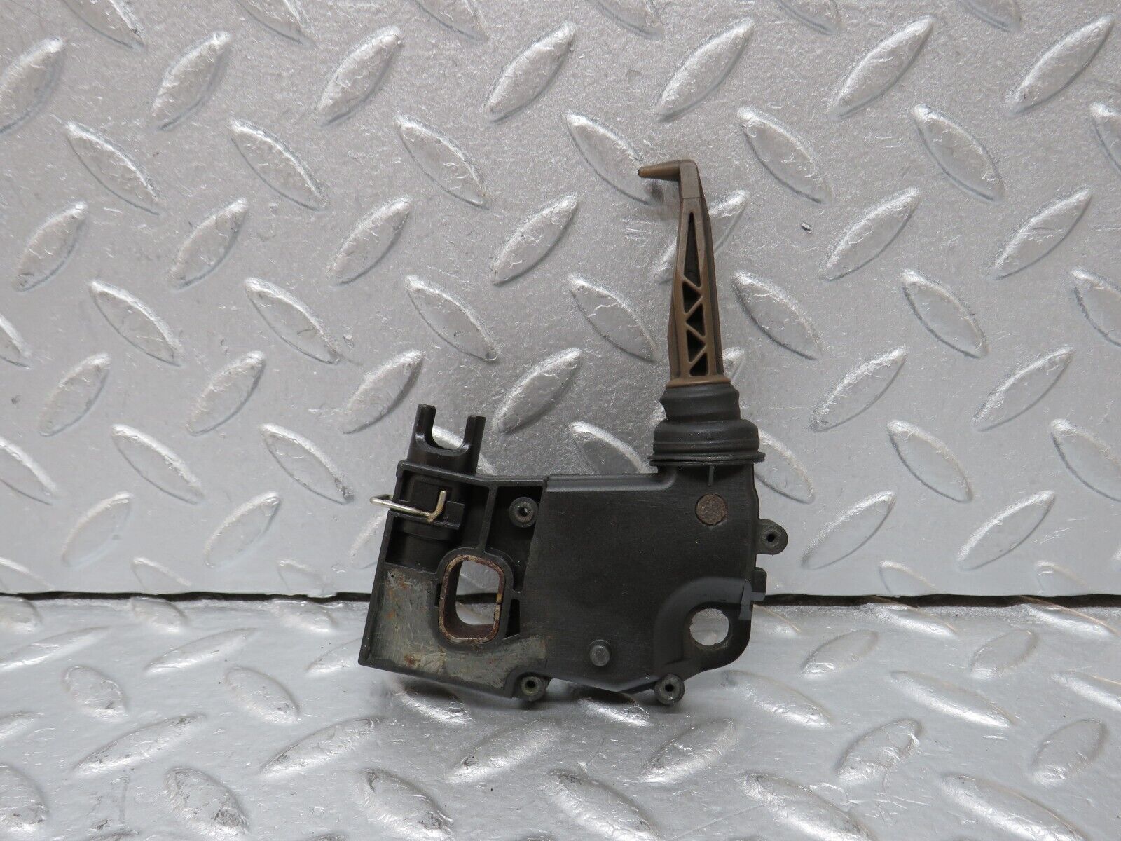 38106 Mercedes-Benz A124 320E Cabriolet Suspension Roll Bar Axle Switch Left 1295401144