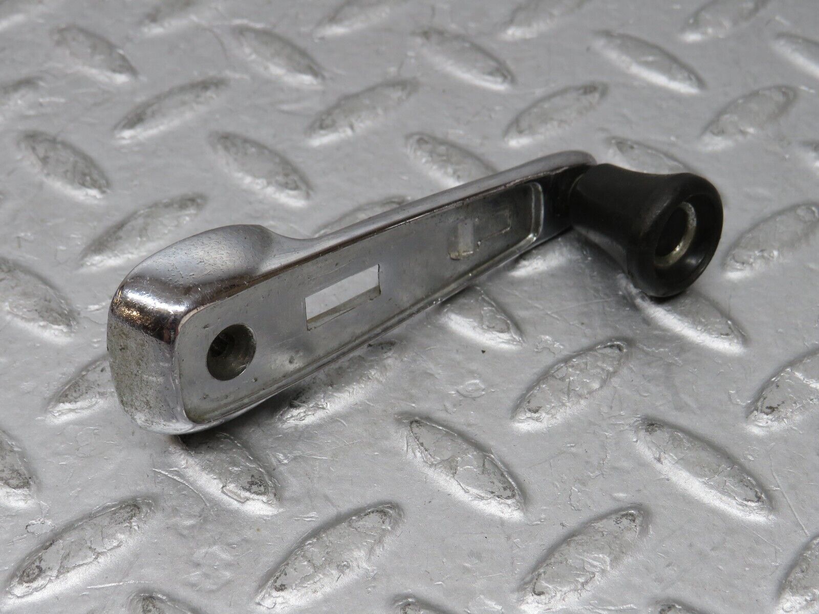 35730 Mercedes-Benz W108 Window Lifter Crank Handle