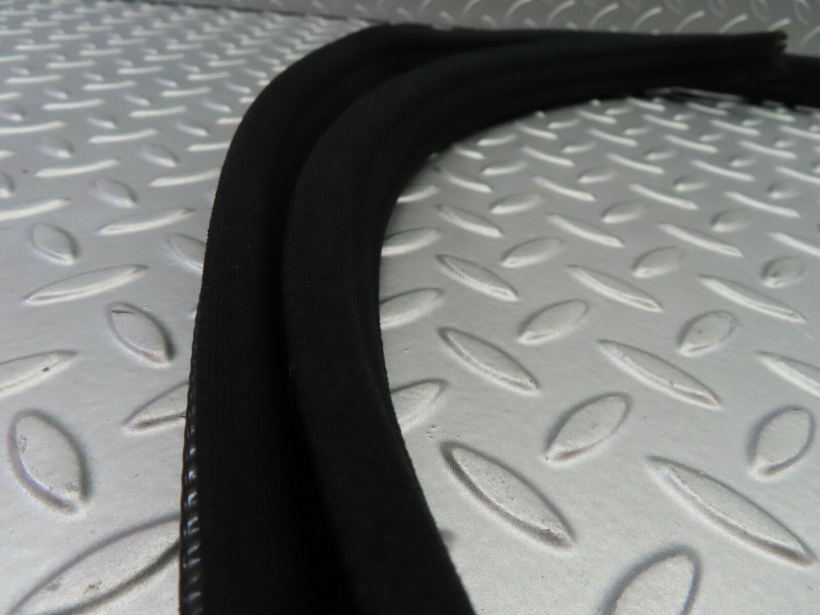 6636 Mercedes-Benz S124 E220 Wagon Rear Left Cloth Covered Door Seal