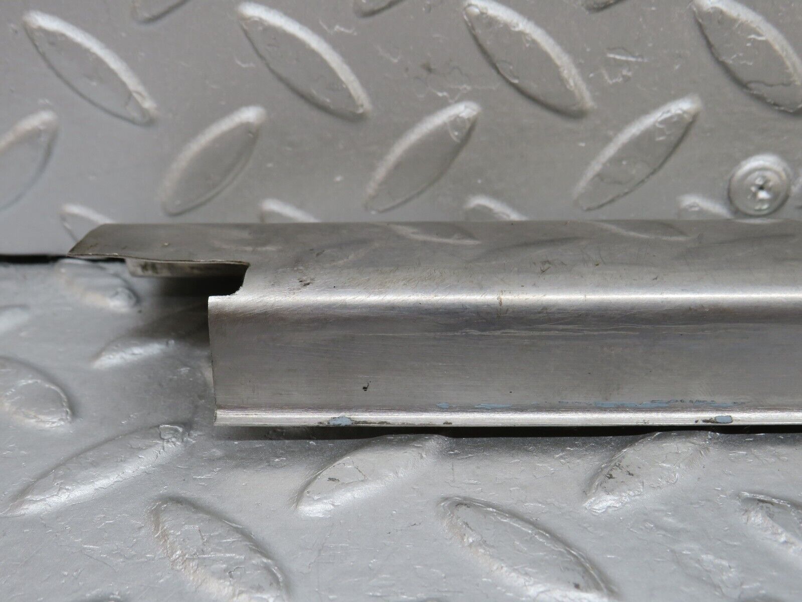 35764 Mercedes-Benz W108 Rear Right Door Sill Chrome