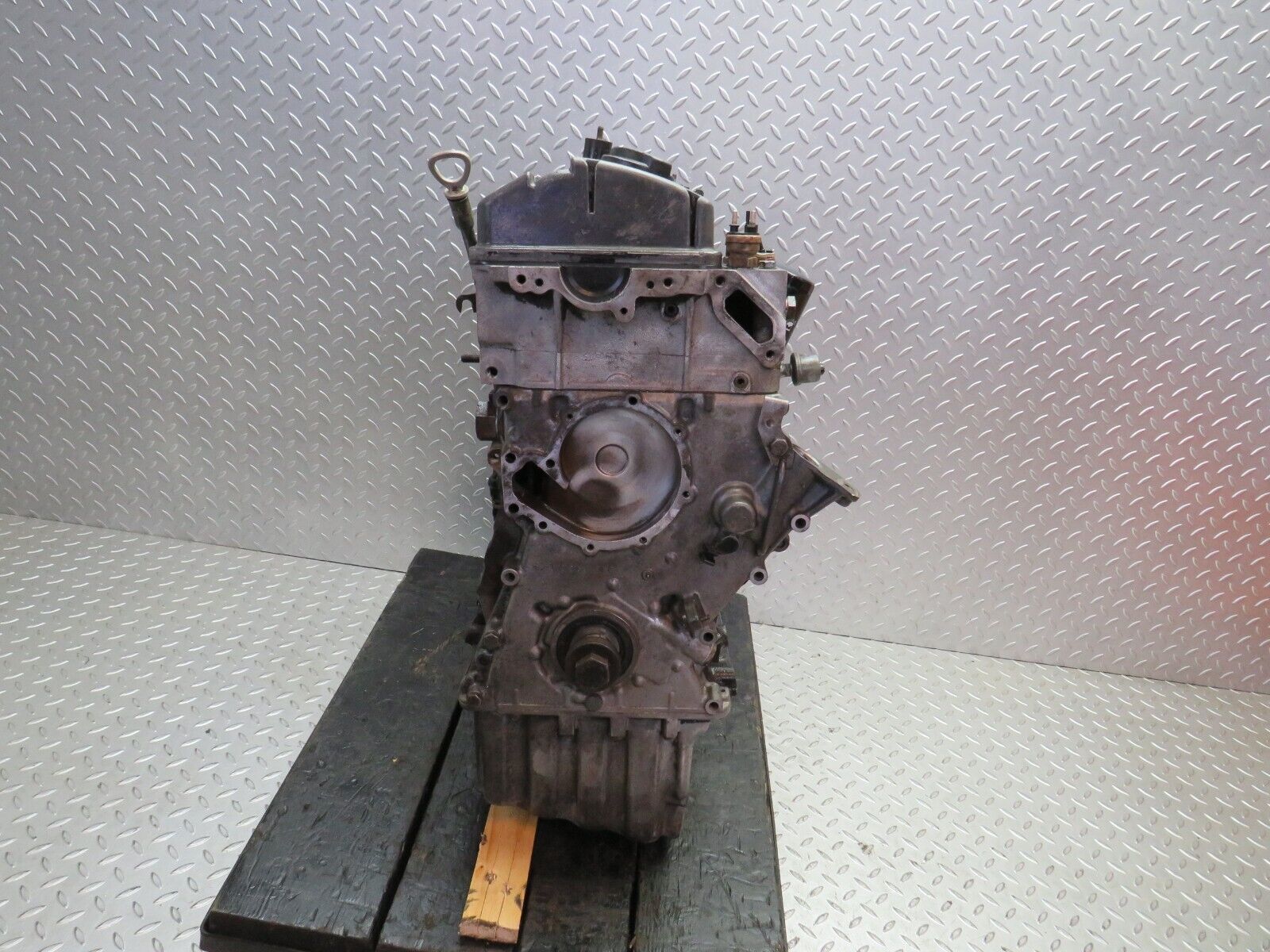 31901 Mercedes-Benz W201 190LE 1.8L Complete Engine 1020113601 M102.910