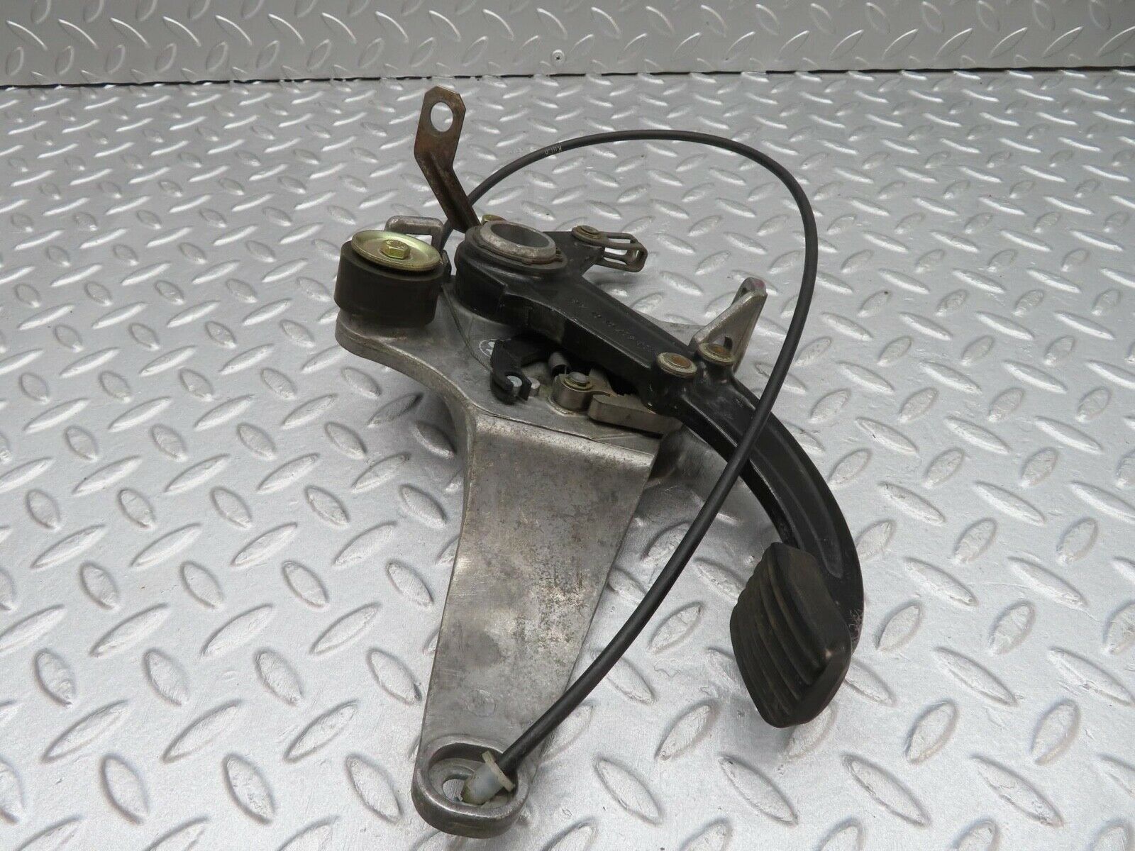 11958 Mercedes-Benz R129 300SL Coupe Parking Brake Pedal 1294270101