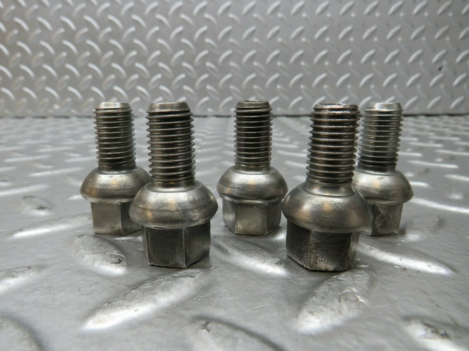 23603 Mercedes-Benz 5x Steel Wheel Lug Bolt M12x1.5
