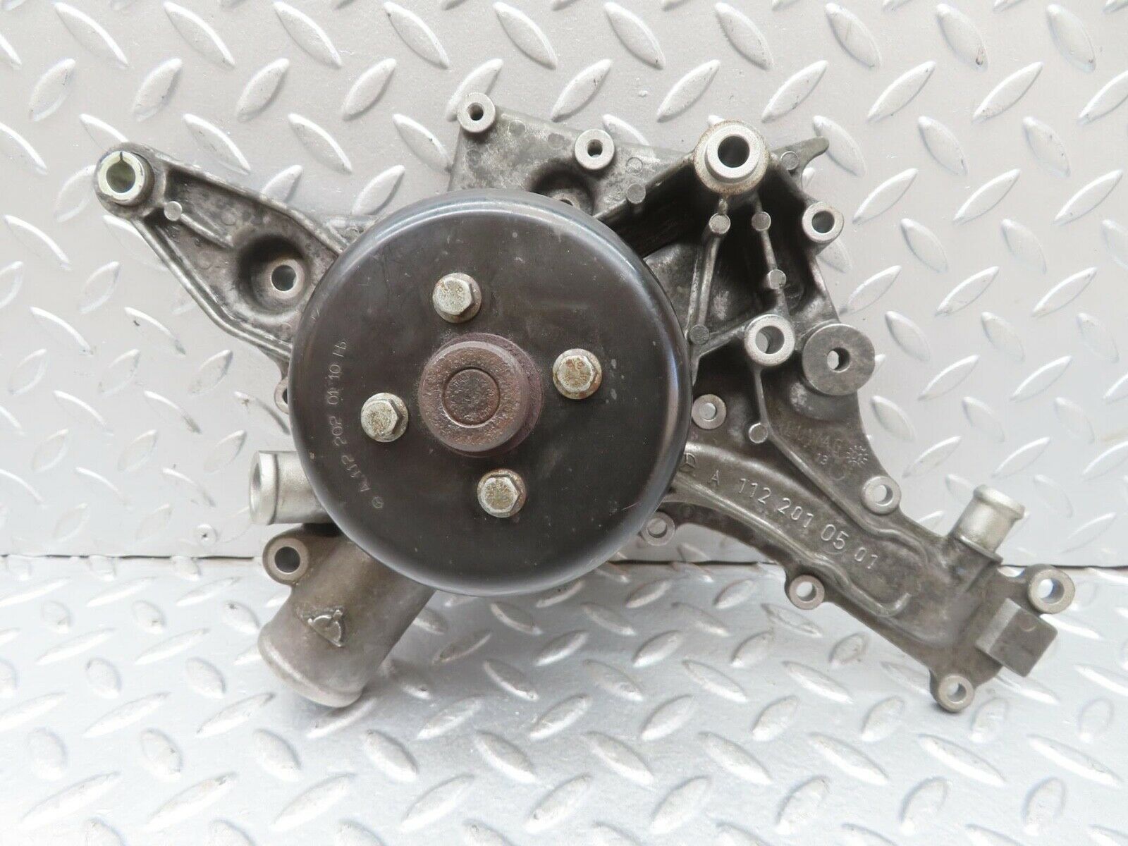 13401 Mercedes-Benz W220 S430 Water Pump With Pulley 1122010501