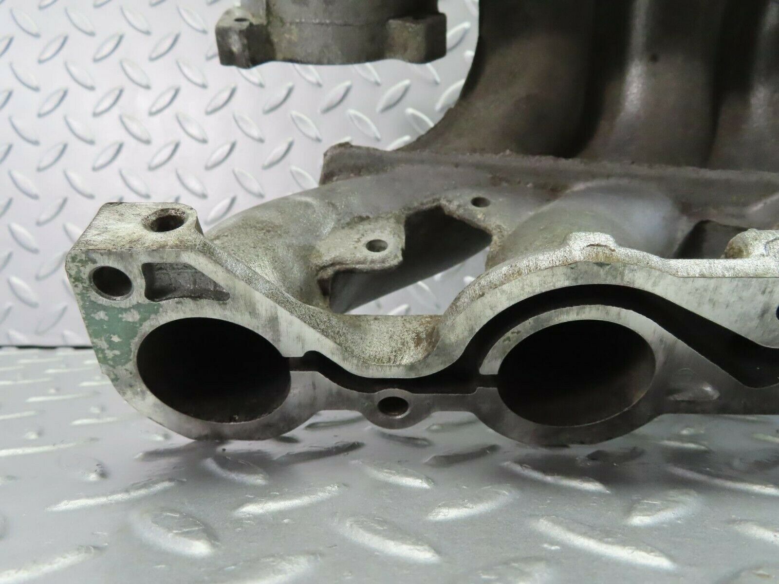 9841 Mercedes-Benz C123 280CE Coupe Air Intake Manifold 1101413401