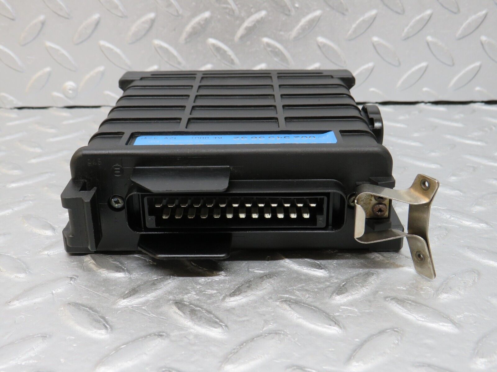 36544 Mercedes-Benz W201 190E 2.0L ABS Control Unit Bosch 0055452132 0265101018