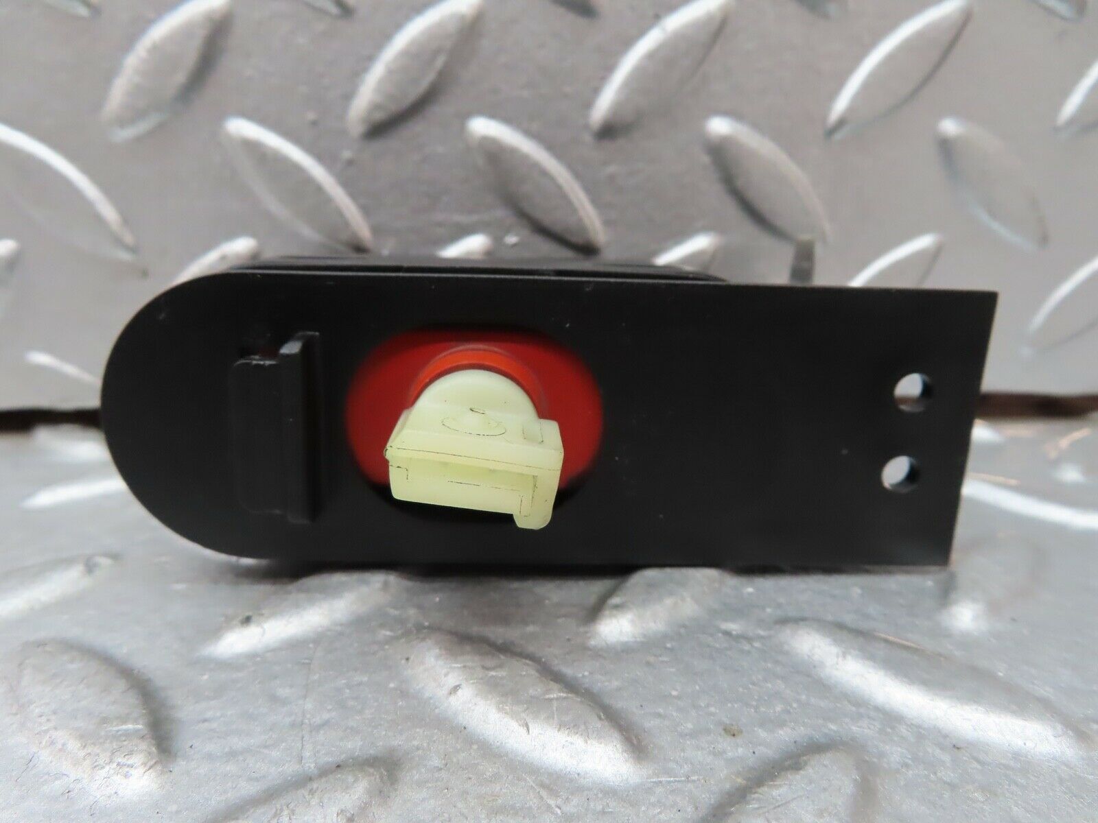 19444 Mercedes-Benz C140 CL420 Coupe Heater Box Vacuum Actuator