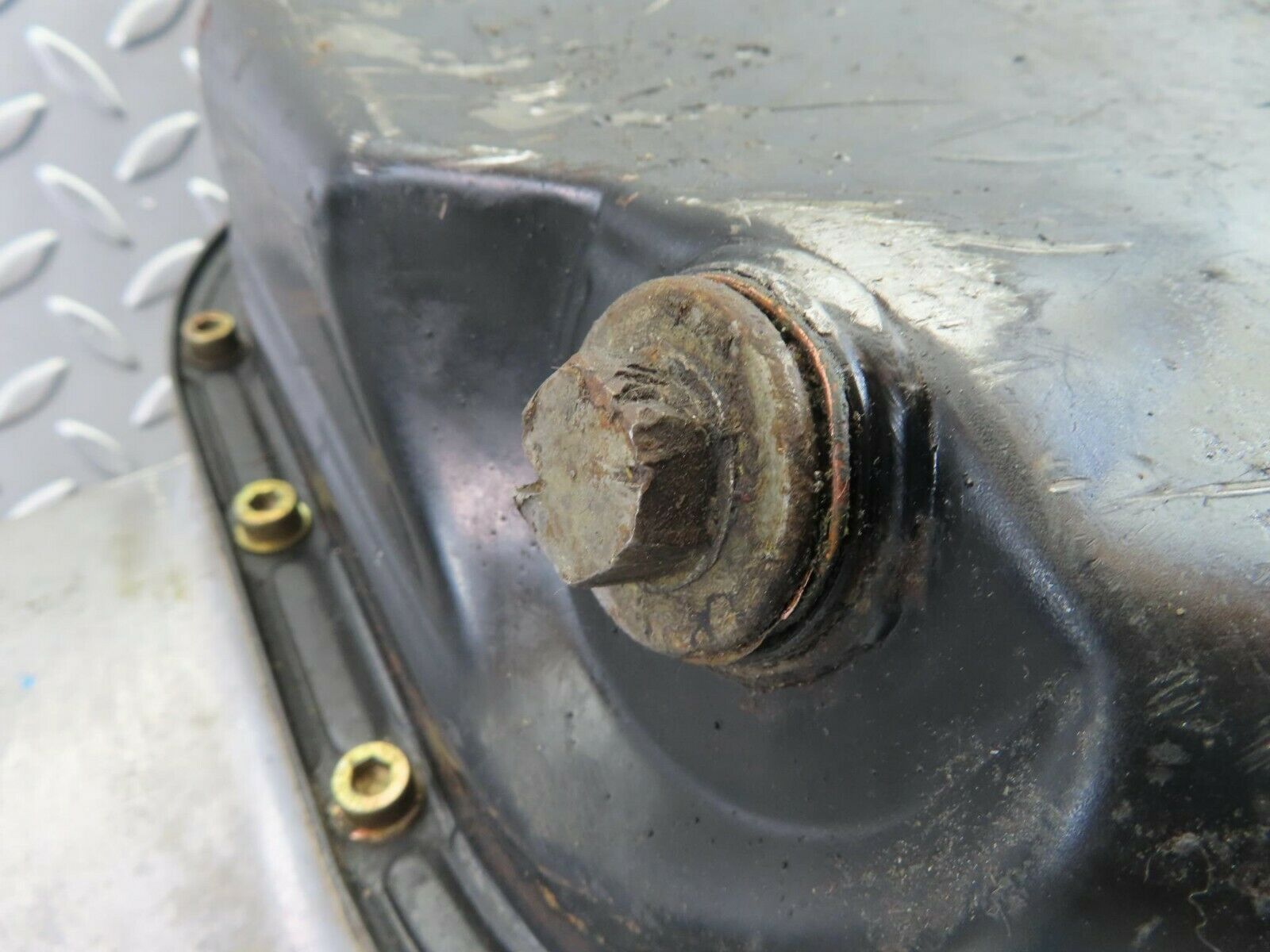 10191 Mercedes-Benz W108 Oil Pan Oil Sump 1080140302