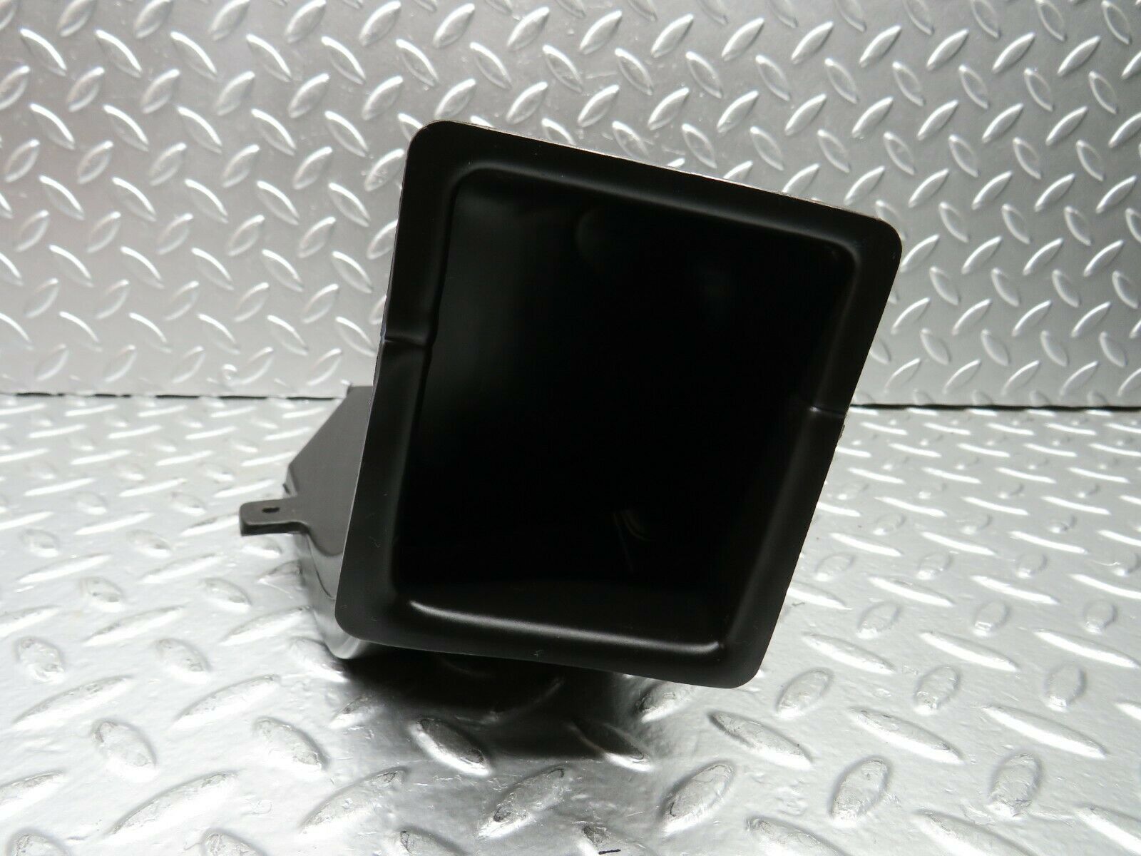 22687 Mercedes-Benz C107 450SLC Coupe Floor Ventilation Duct Left 1078310146