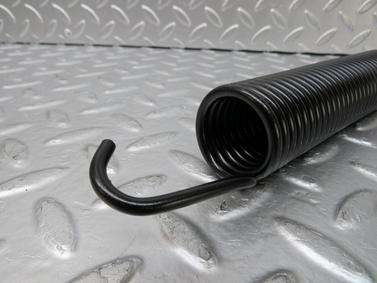 25512 Mercedes-Benz W123 200 Trunk Lid Hinge Spring