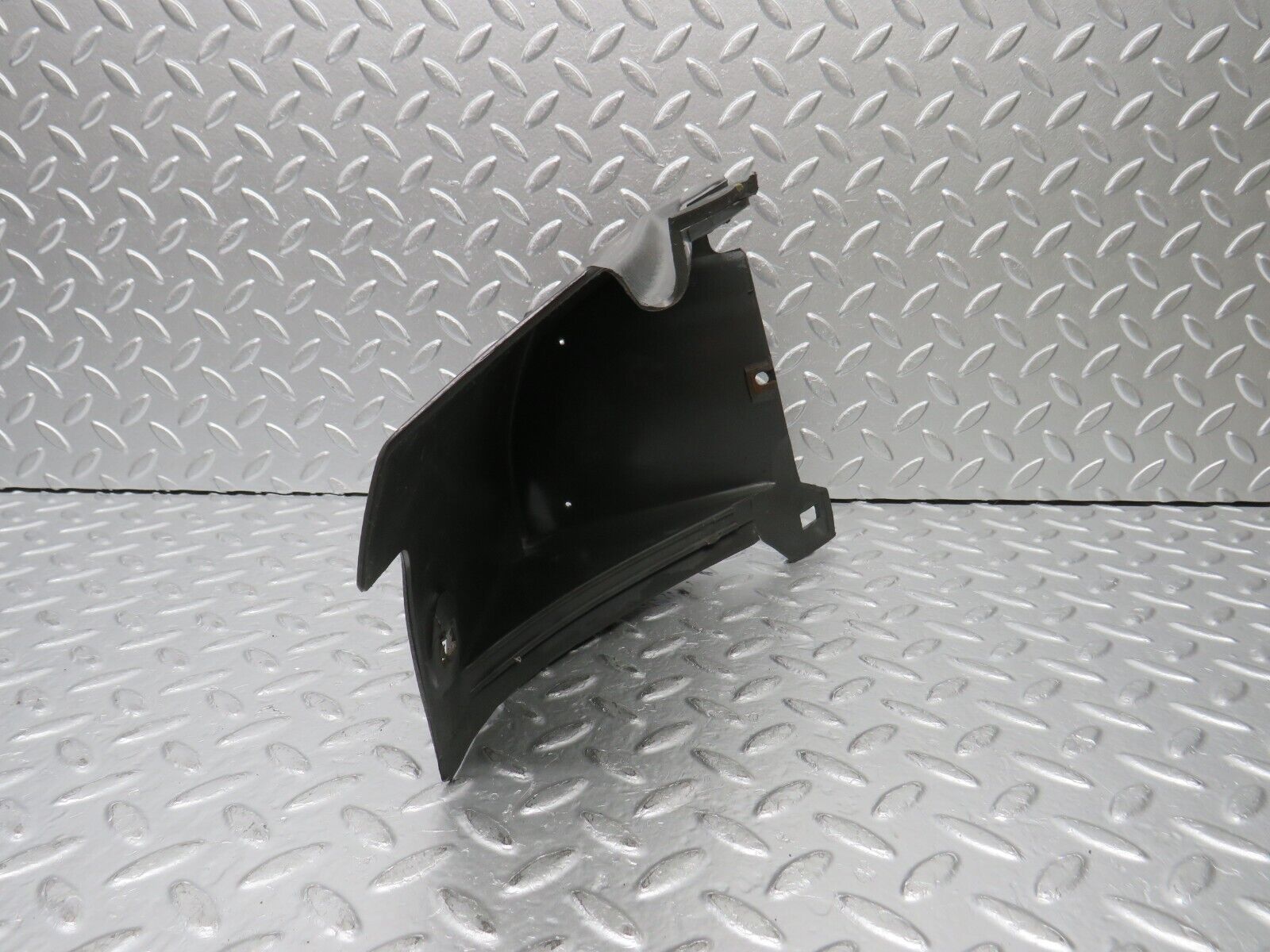 30760 Mercedes-Benz W201 190E 2.0L Front Left Sill Cover 2018840331