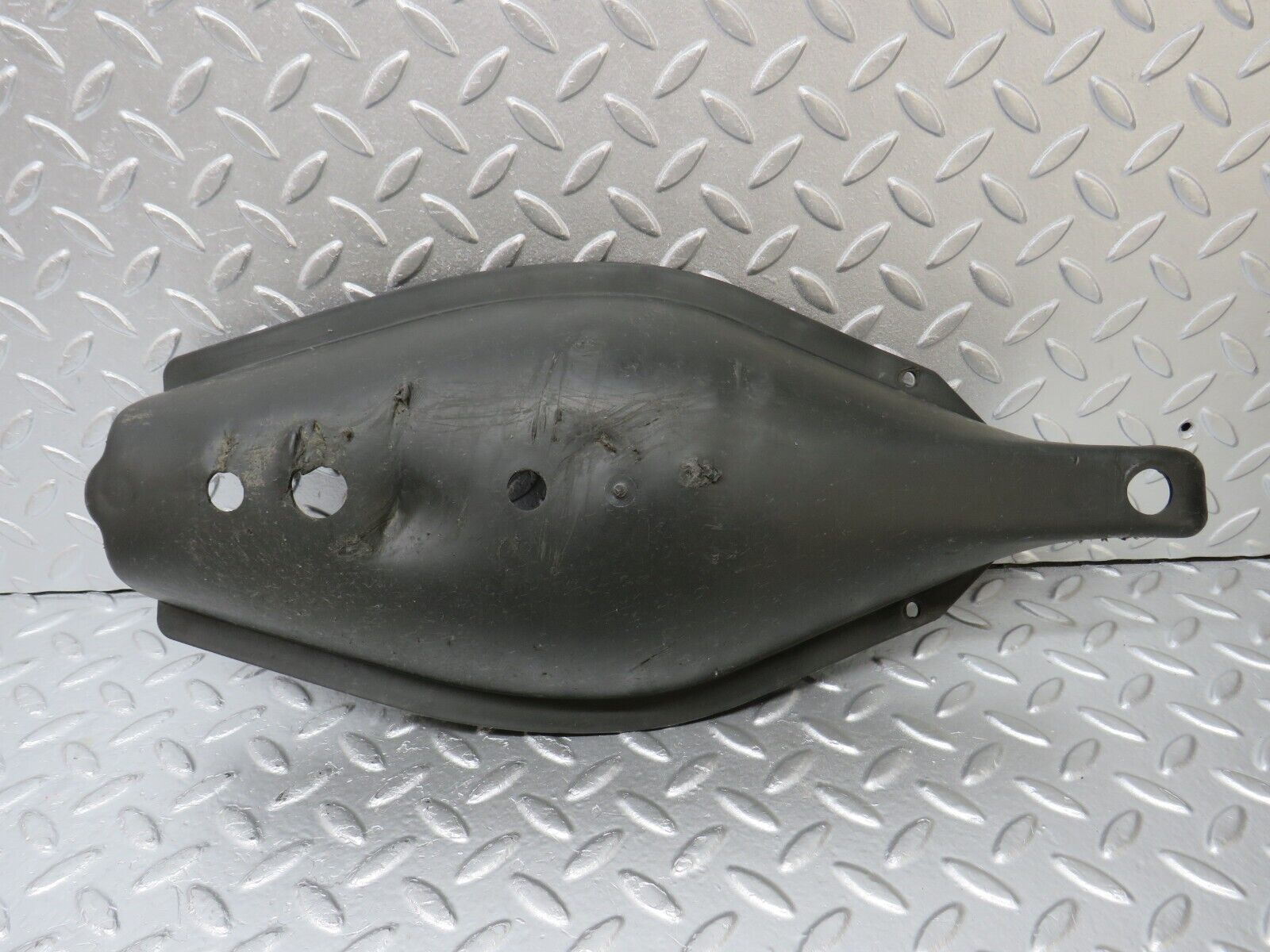 34115 Mercedes-Benz W124 260E Rear Control Arm Cover Pair 1243520088