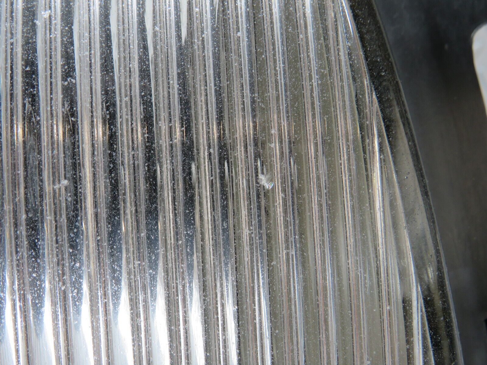 36377 Mercedes-Benz W126 420SE Headlight Bosch Right 1305235092 1305620454