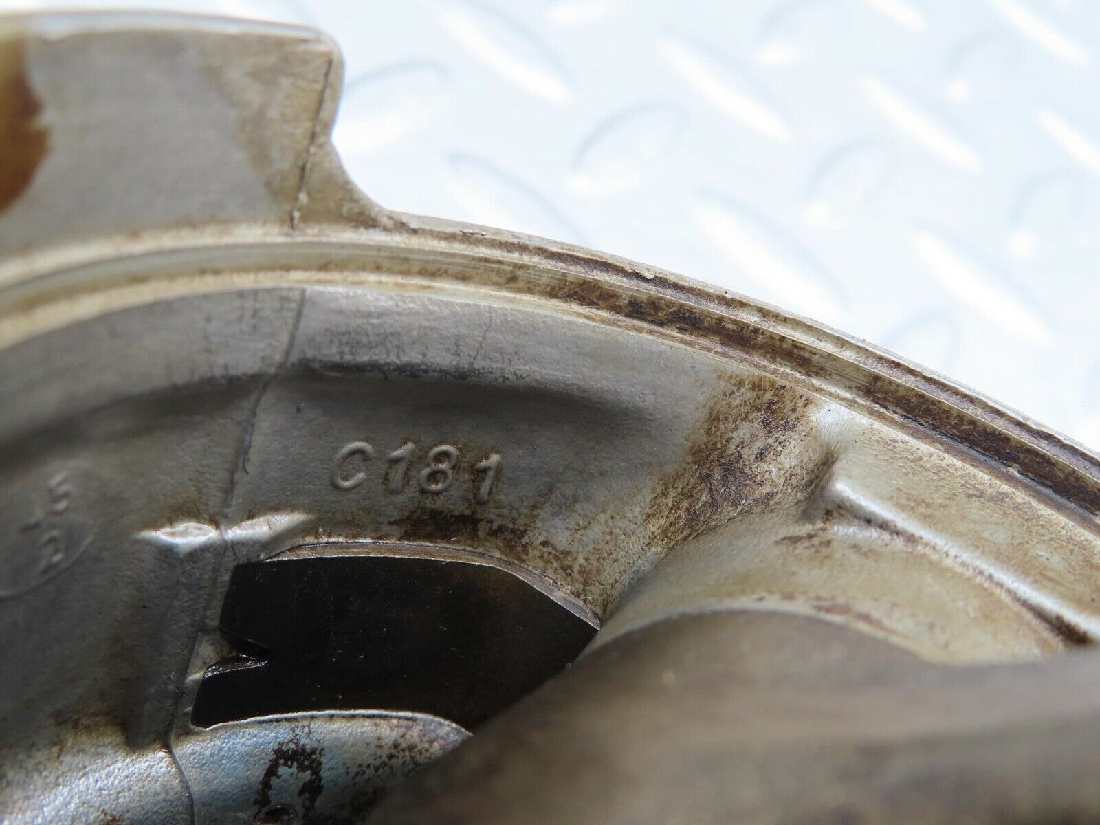 15985 Mercedes-Benz W123 280E Piston With Connecting Rod 85.975 mm